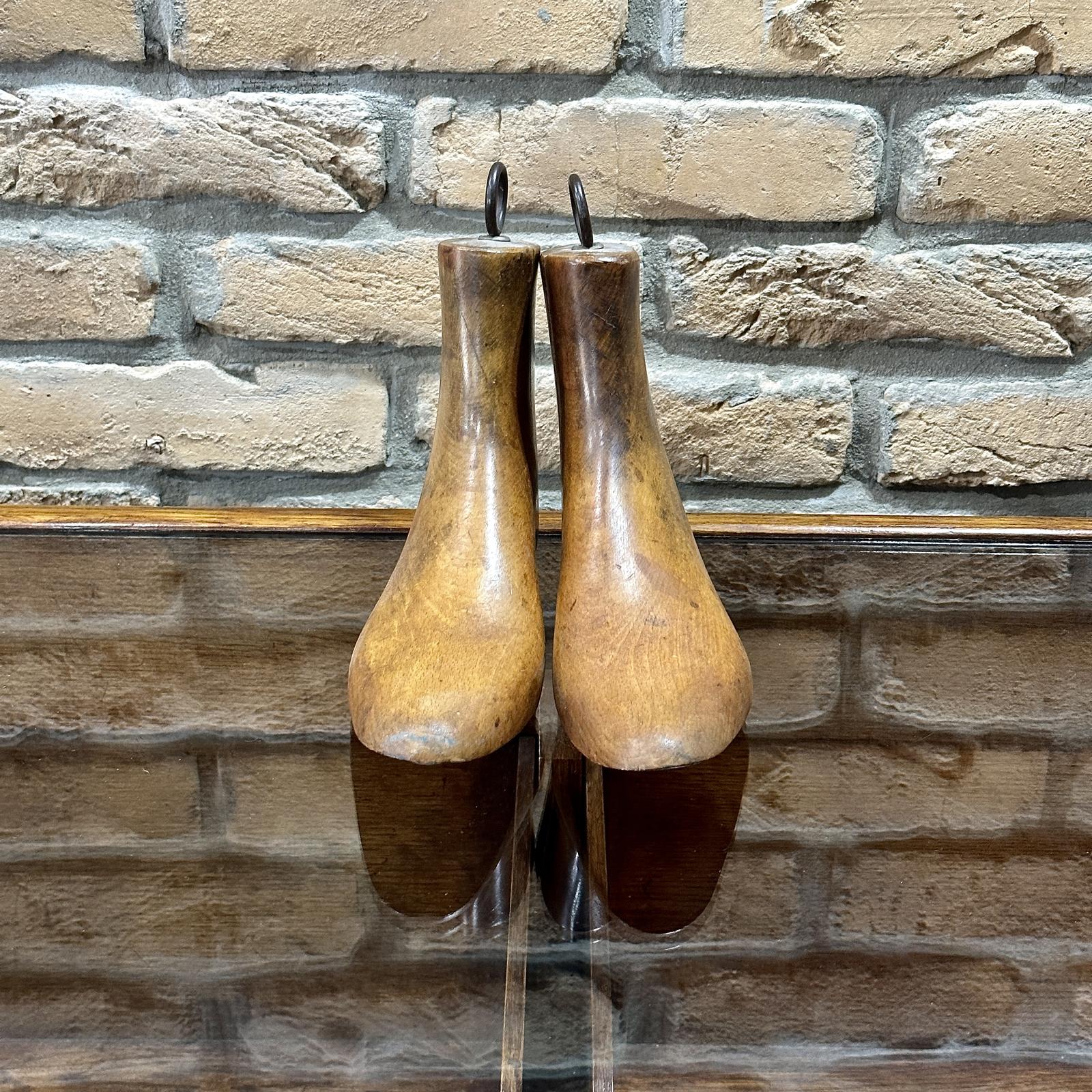 Late Victorian Boot / Shoe Trees (2) (1 of 5)