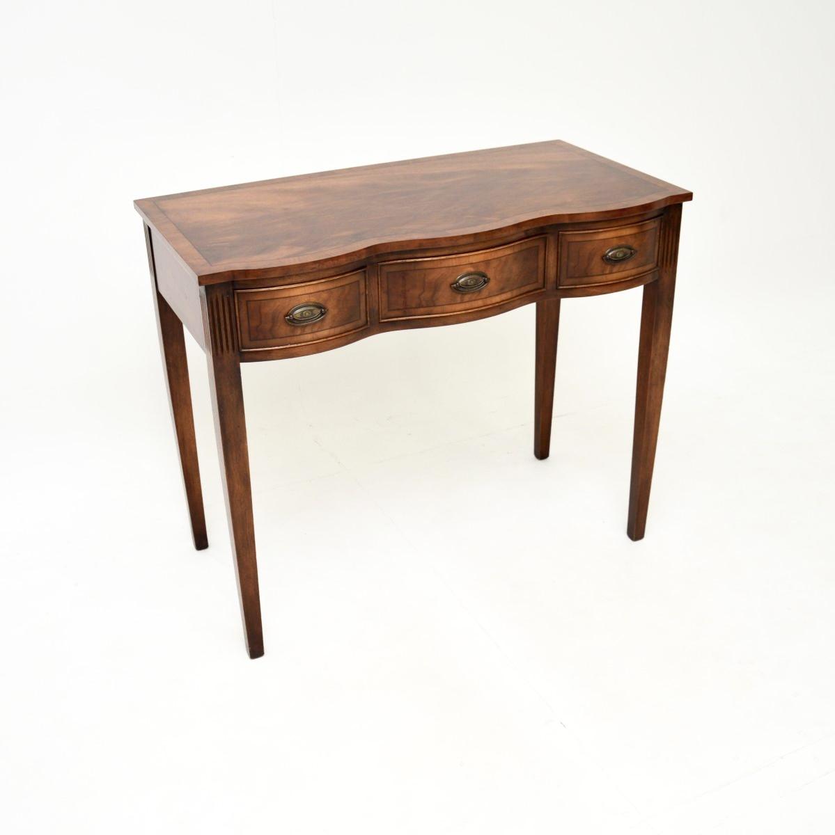 Antique Georgian Style Inlaid Mahogany Desk / Console Table (1 of 8) Antique Georgian Style Inlaid Mahogany Desk / Console Table (1 of 8)