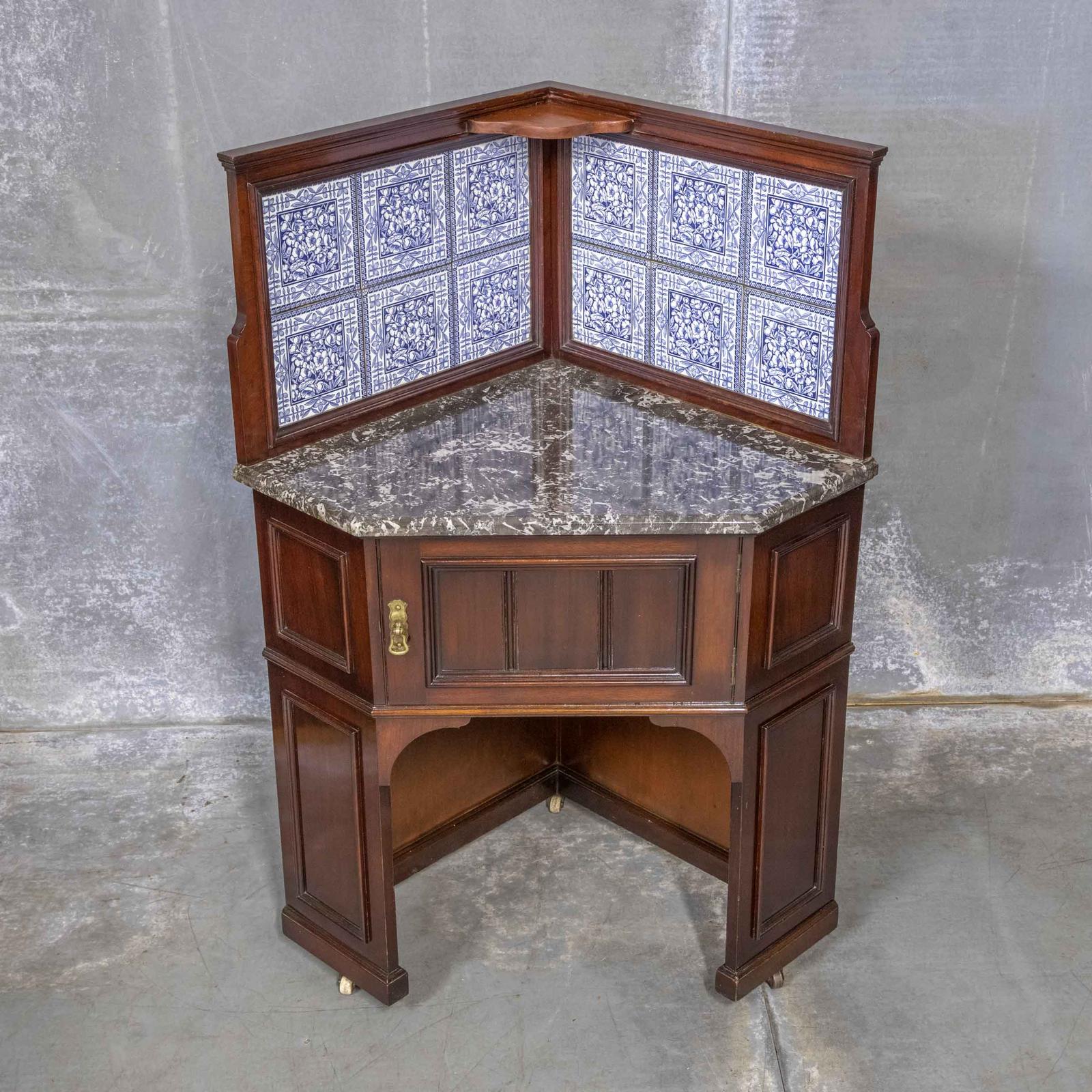 Edwardian Mahogany Corner Washstand (1 of 10)