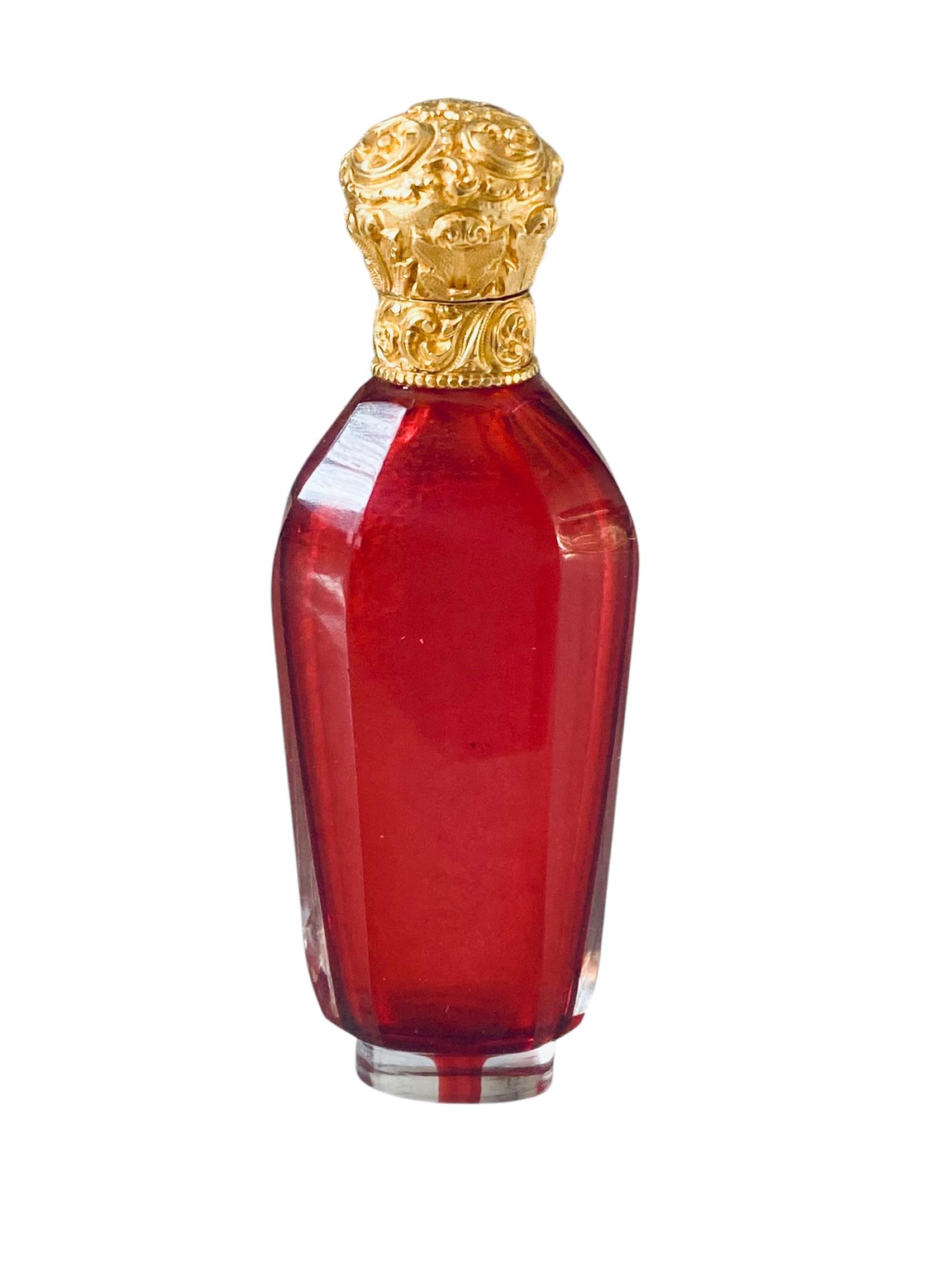 Antique Cranberry Perfume Scent Bottle Gilt Lid c.1920 (1 of 10) Antique Cranberry Perfume Scent Bottle Gilt Lid c.1920 (1 of 10)