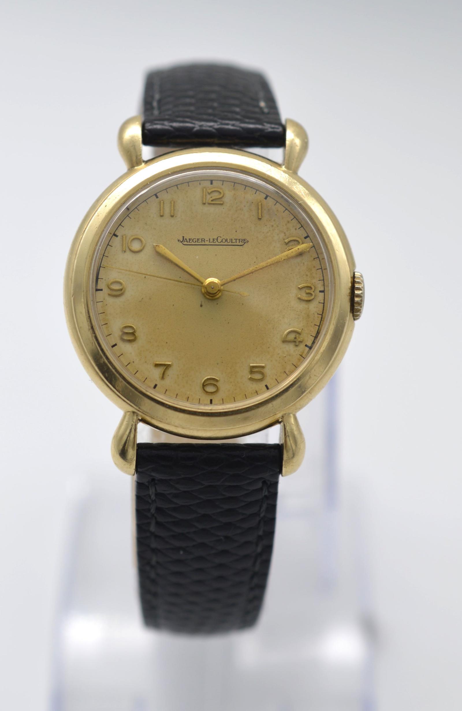 1951 Jaeger Le-coultre 9K Gold Wristwatch (1 of 8) 1951 Jaeger Le-coultre 9K Gold Wristwatch (1 of 8)