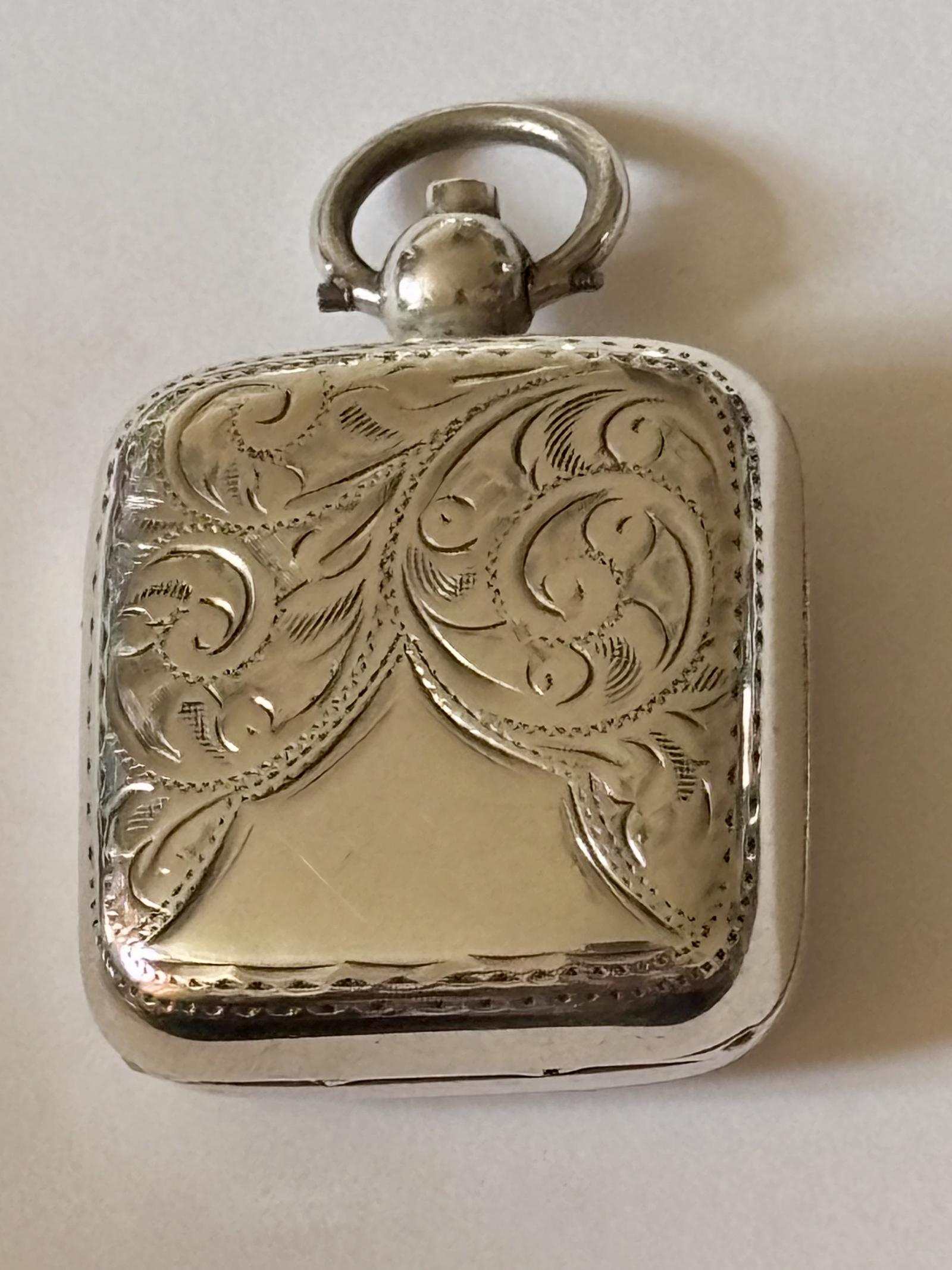 An Edwardian Sterling Silver Sovereign Case Joseph Gloster 1906 (1 of 17) An Edwardian Sterling Silver Sovereign Case Joseph Gloster 1906 (1 of 17)