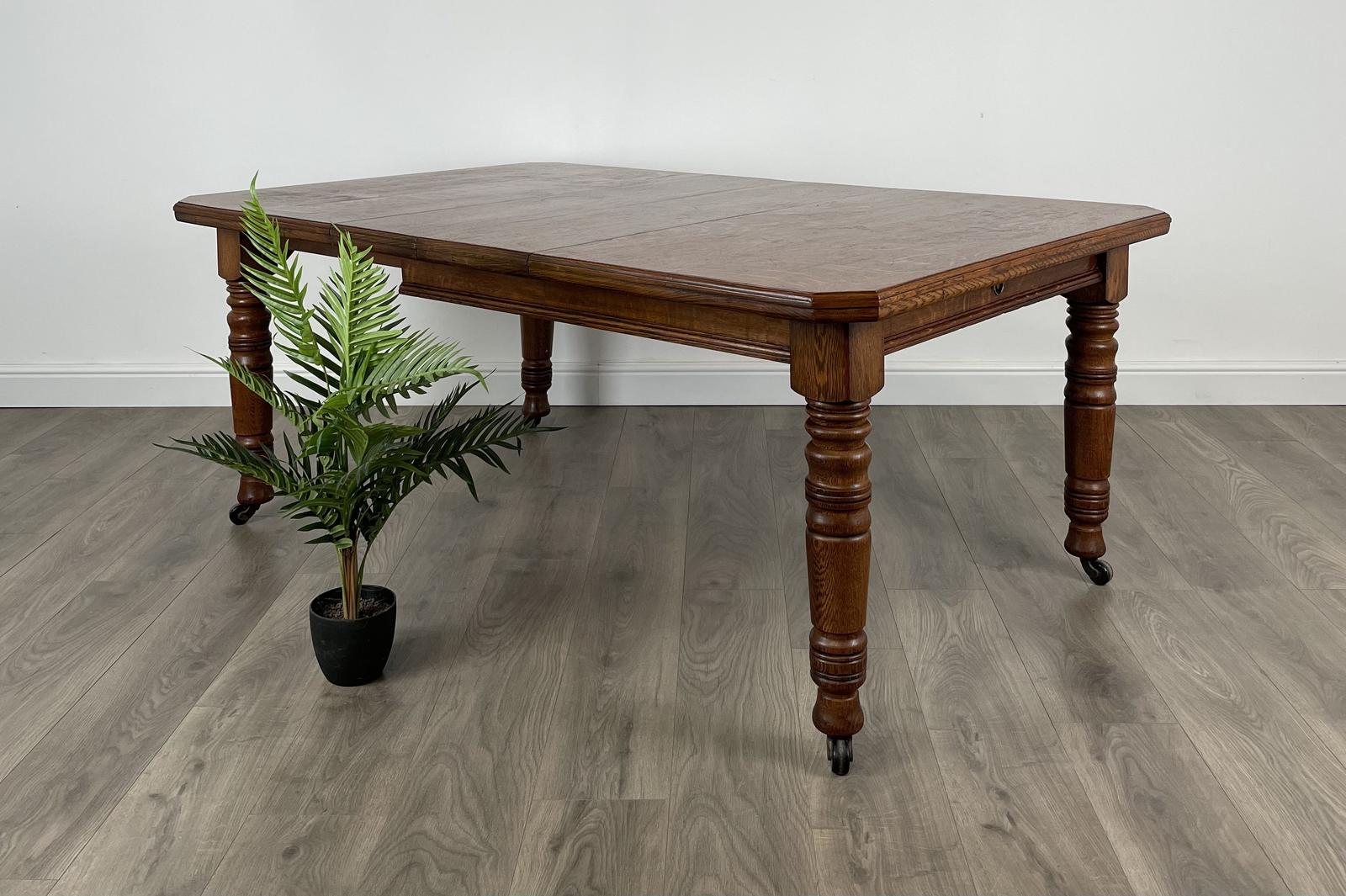 Antique 19th Century Quarter Cut Oak Dining Table (1 of 10) Antique 19th Century Quarter Cut Oak Dining Table (1 of 10)