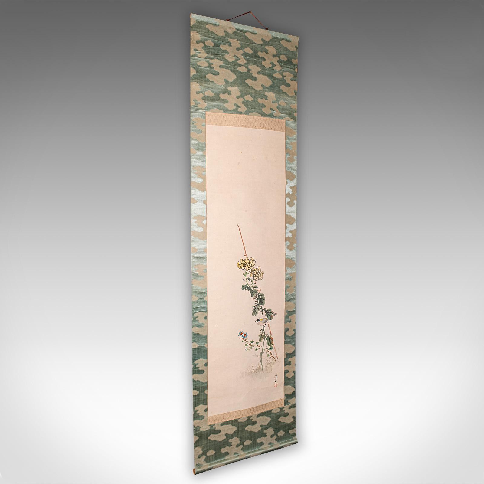 6' 6'' Tall Antique Scroll Painting, Japanese Art, Silk Cotton, Wall Panel, 1920 (1 of 9) 6' 6'' Tall Antique Scroll Painting, Japanese Art, Silk Cotton, Wall Panel, 1920 (1 of 9)