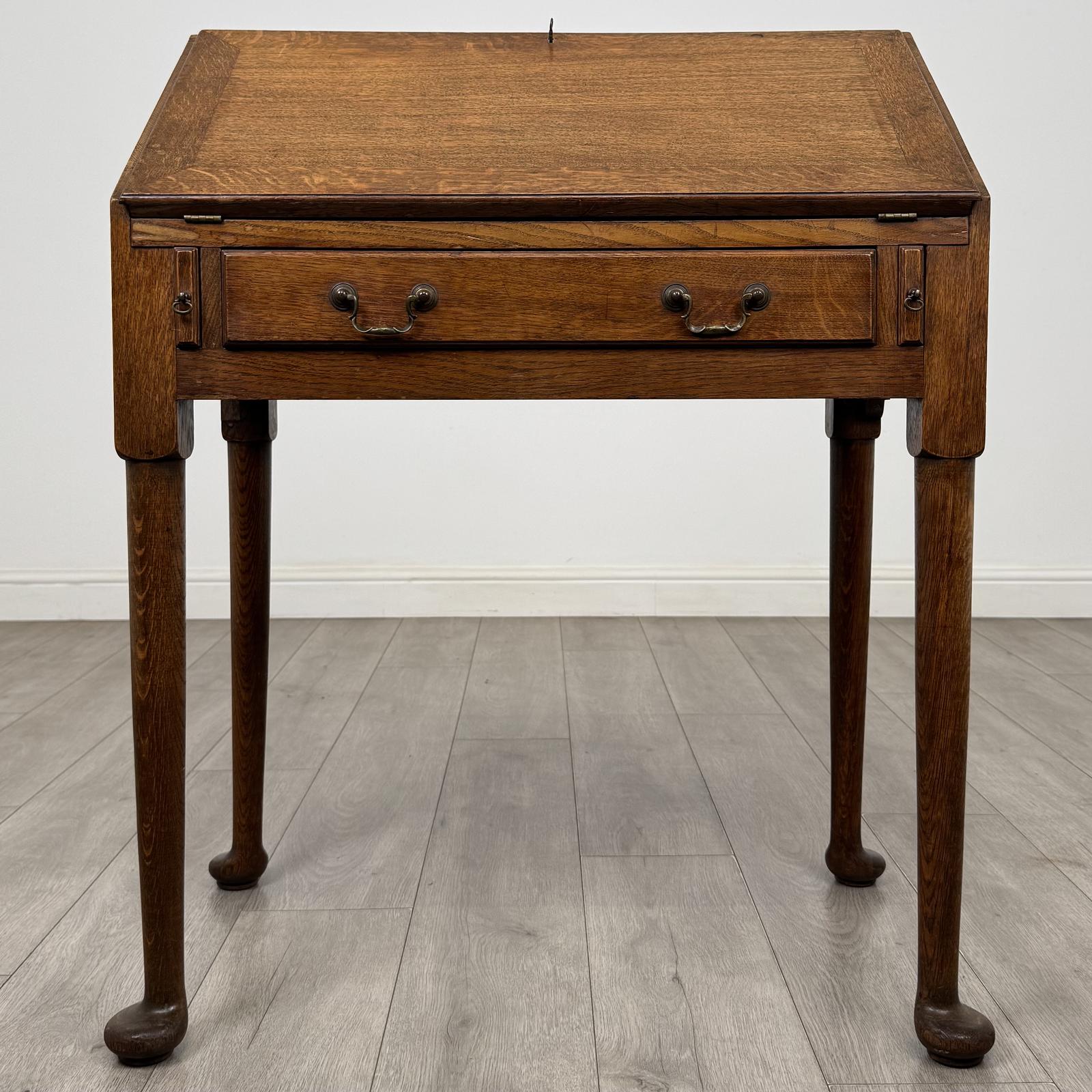 Antique 20th Century Fine Quality Bureau in Golden Oak (1 of 13) Antique 20th Century Fine Quality Bureau in Golden Oak (1 of 13)