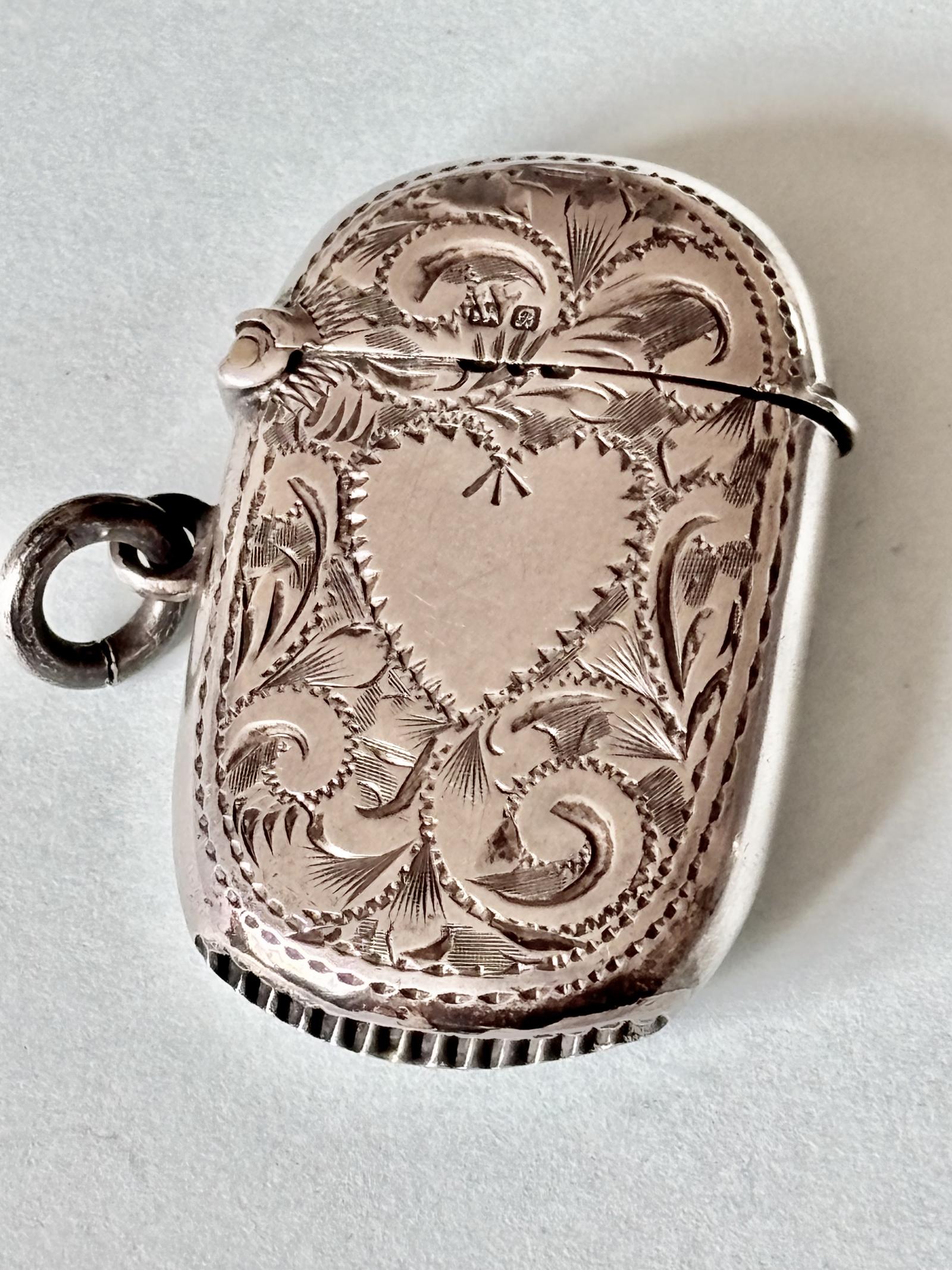 Edwardian Silver Vesta Case Richmond Parker Chester 1902 (1 of 6) Edwardian Silver Vesta Case Richmond Parker Chester 1902 (1 of 6)