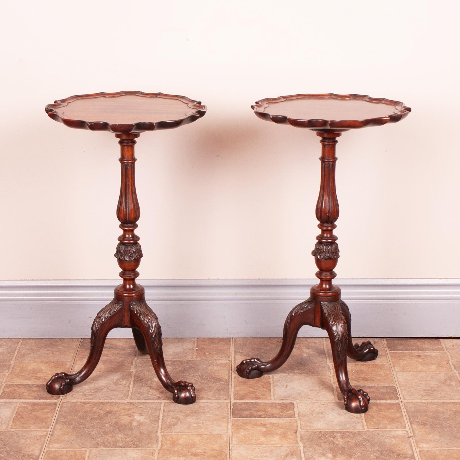 Very Good Quality Pair Of Carved Mahogany Wine Tables (1 of 12)