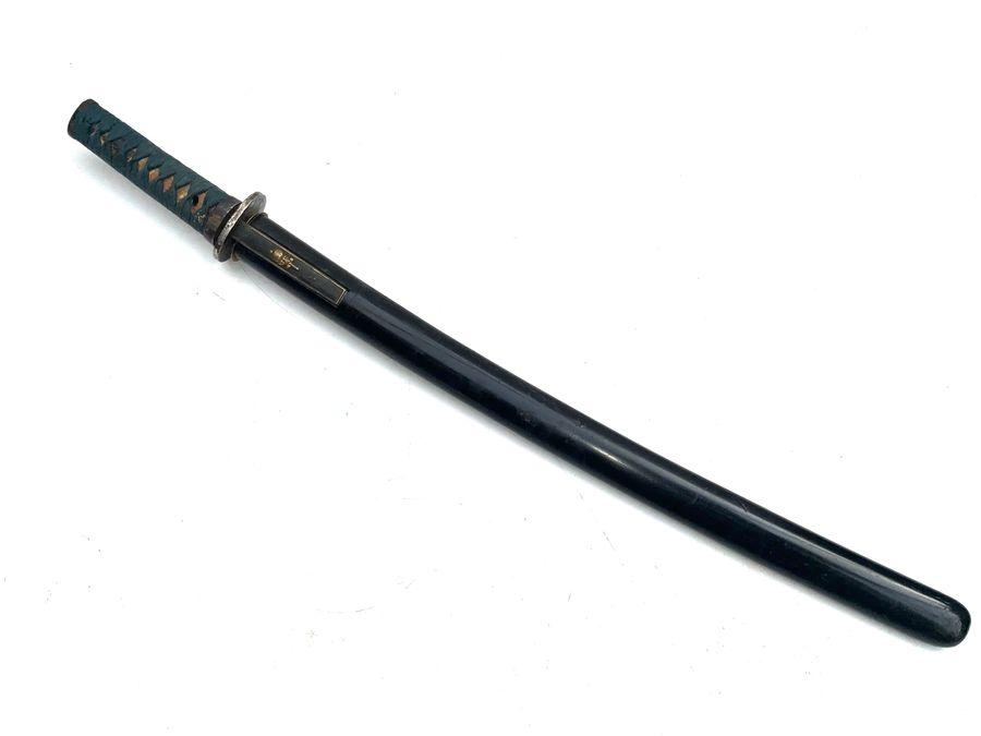 Wakizashi Japanese Sword - 18th Century (1 of 17) Wakizashi Japanese Sword - 18th Century (1 of 17)