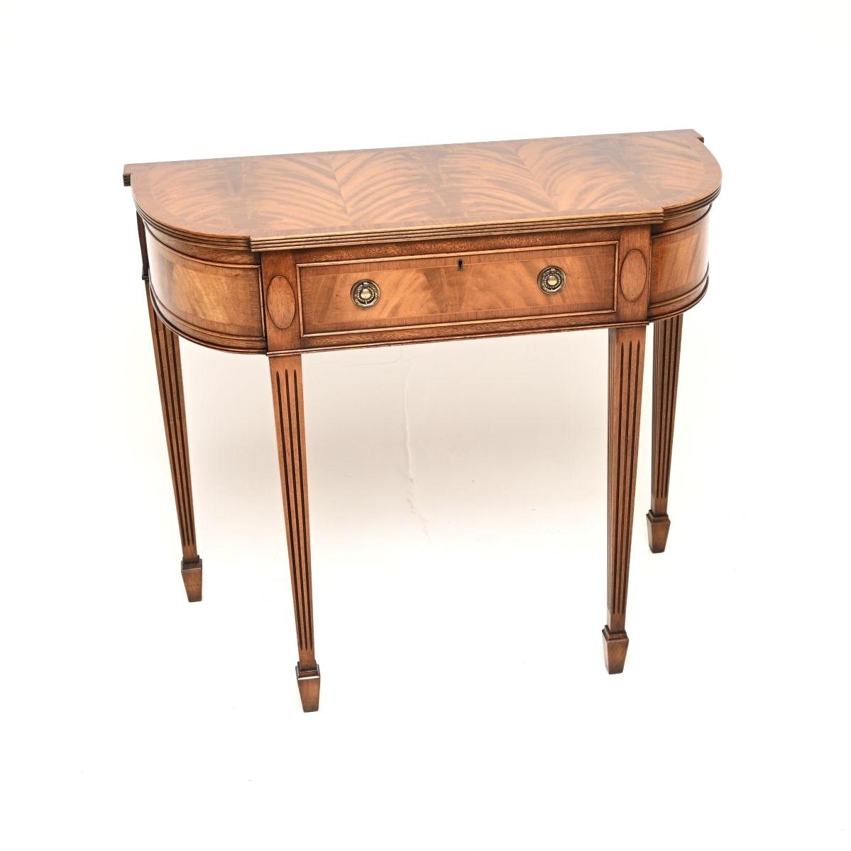 Antique Georgian Style Inlaid Mahogany Console Table (1 of 10) Antique Georgian Style Inlaid Mahogany Console Table (1 of 10)