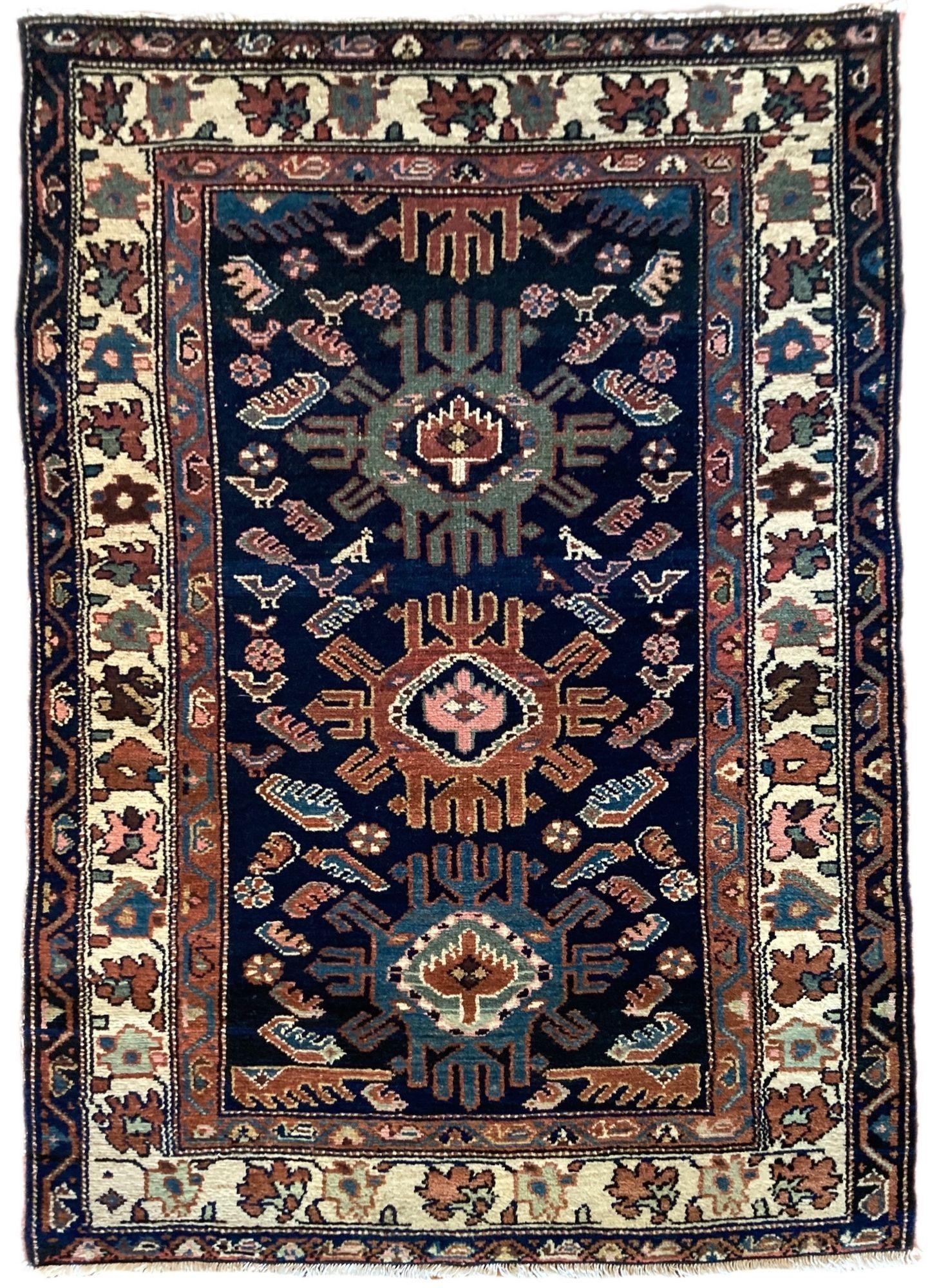 Antique Kurdish Rug 1.34m x 0.95m (1 of 17)