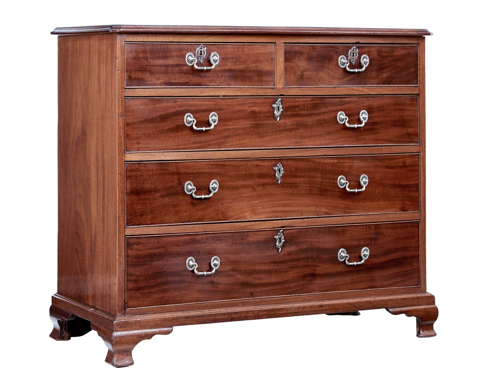 Mid 19th Century Mahogany Chest of Drawers (1 of 8)