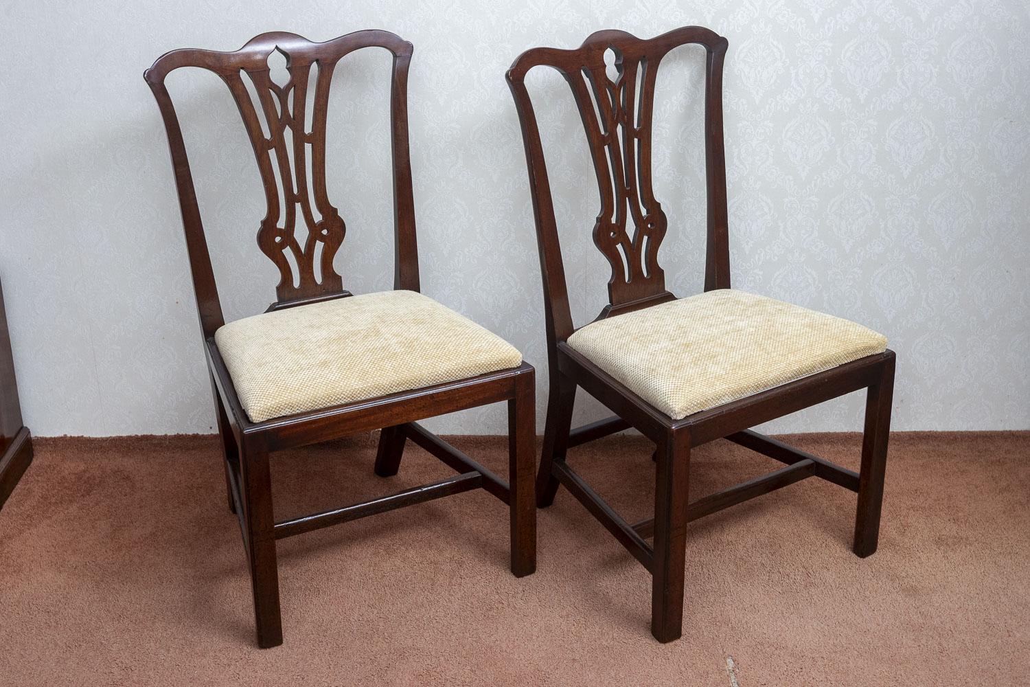 Stunning Pair of Chippendale Style Chairs (1 of 5)