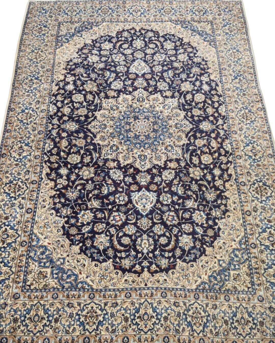 Quality Nain Carpet Silk Highlights (1 of 10)