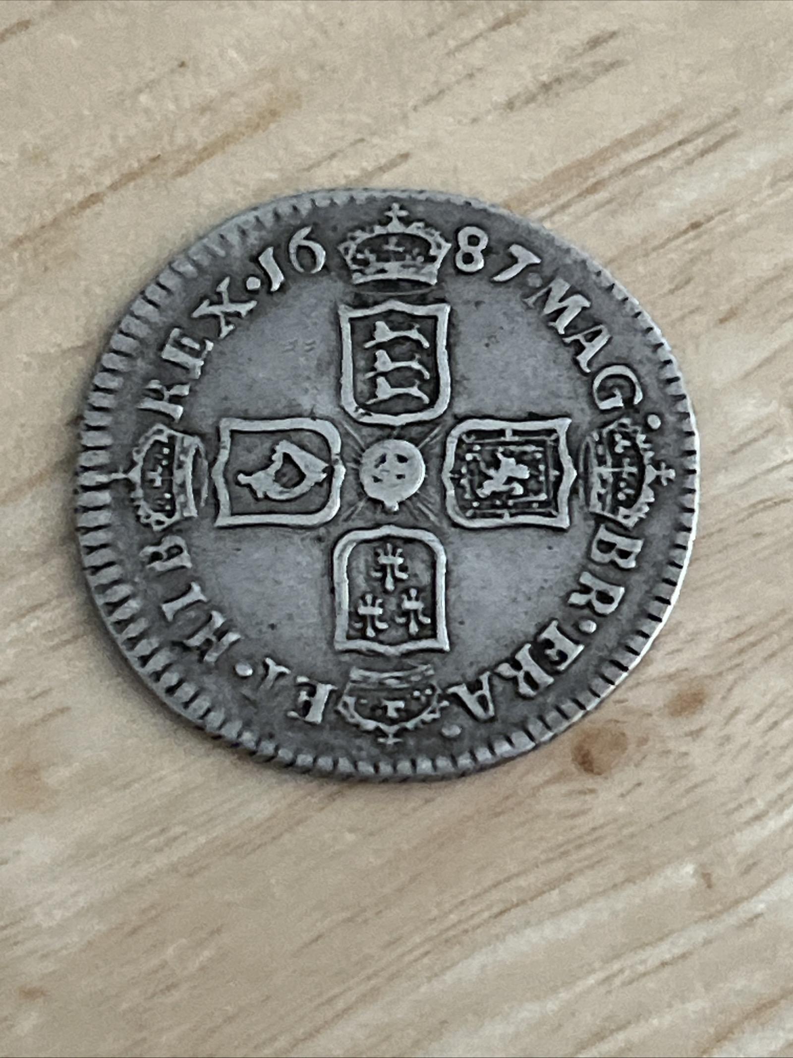 James II - Silver 1687 Sixpence (1 of 15) James II - Silver 1687 Sixpence (1 of 15)