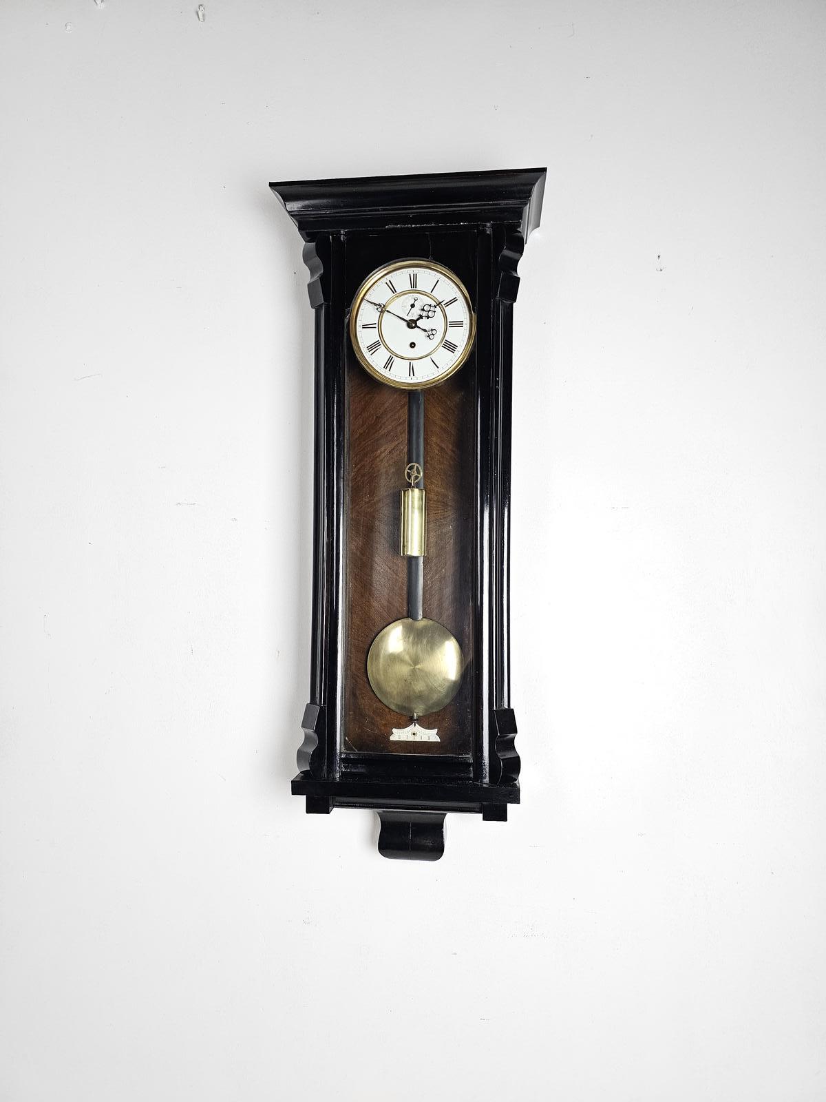 Single Weight Vienna Regulator Wall Clock (1 of 15)