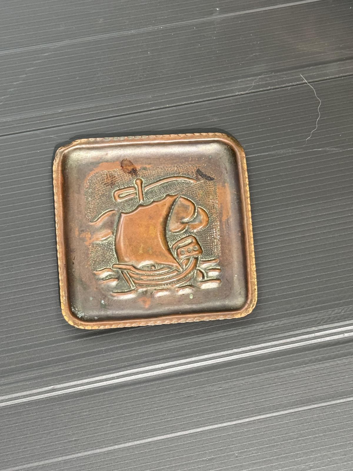 Newlyn Style Copper Pin Tray (1 of 5) Newlyn Style Copper Pin Tray (1 of 5)