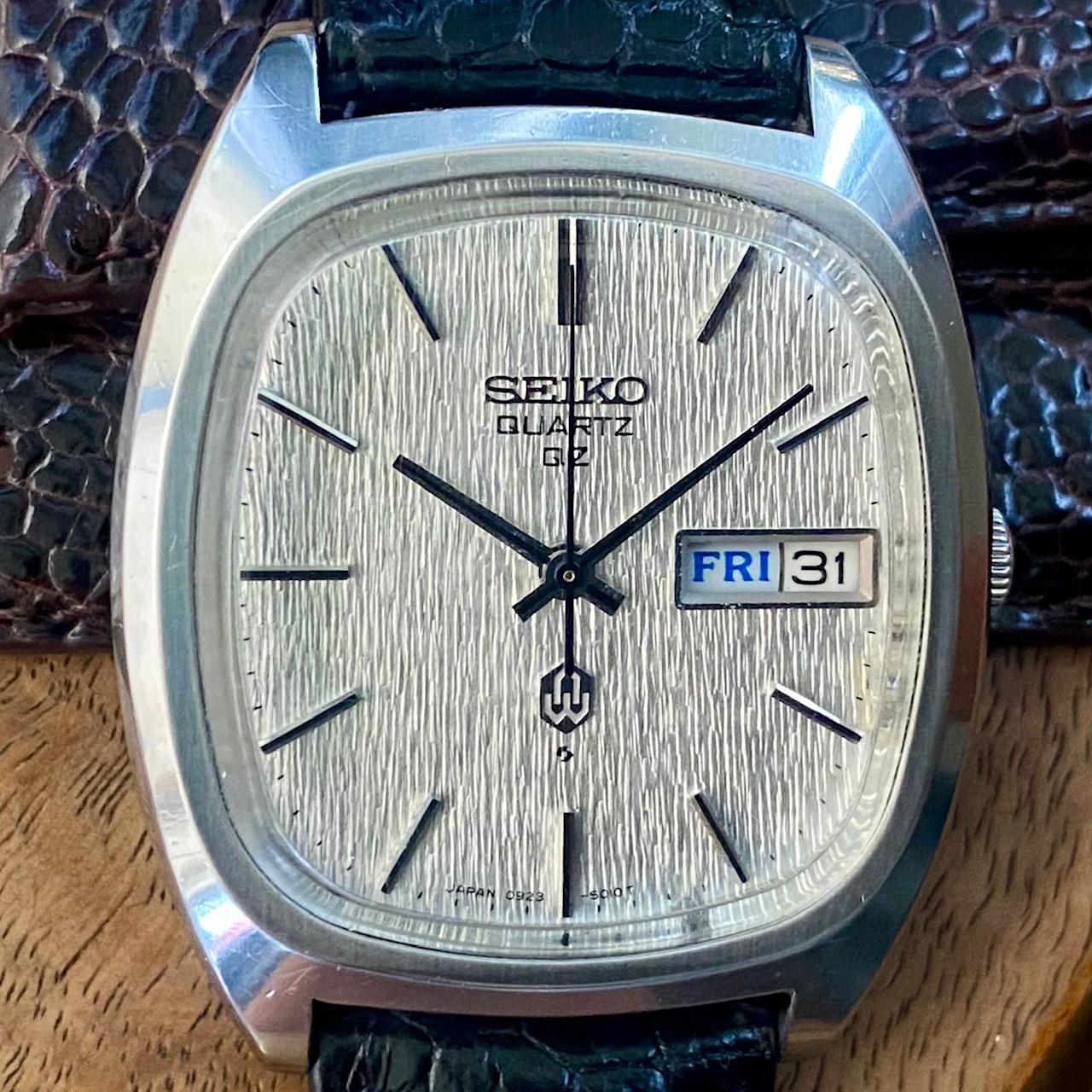 Vintage Seiko Quartz QZ 0923-5010 Silver Tree September 1975 (1 of 20)