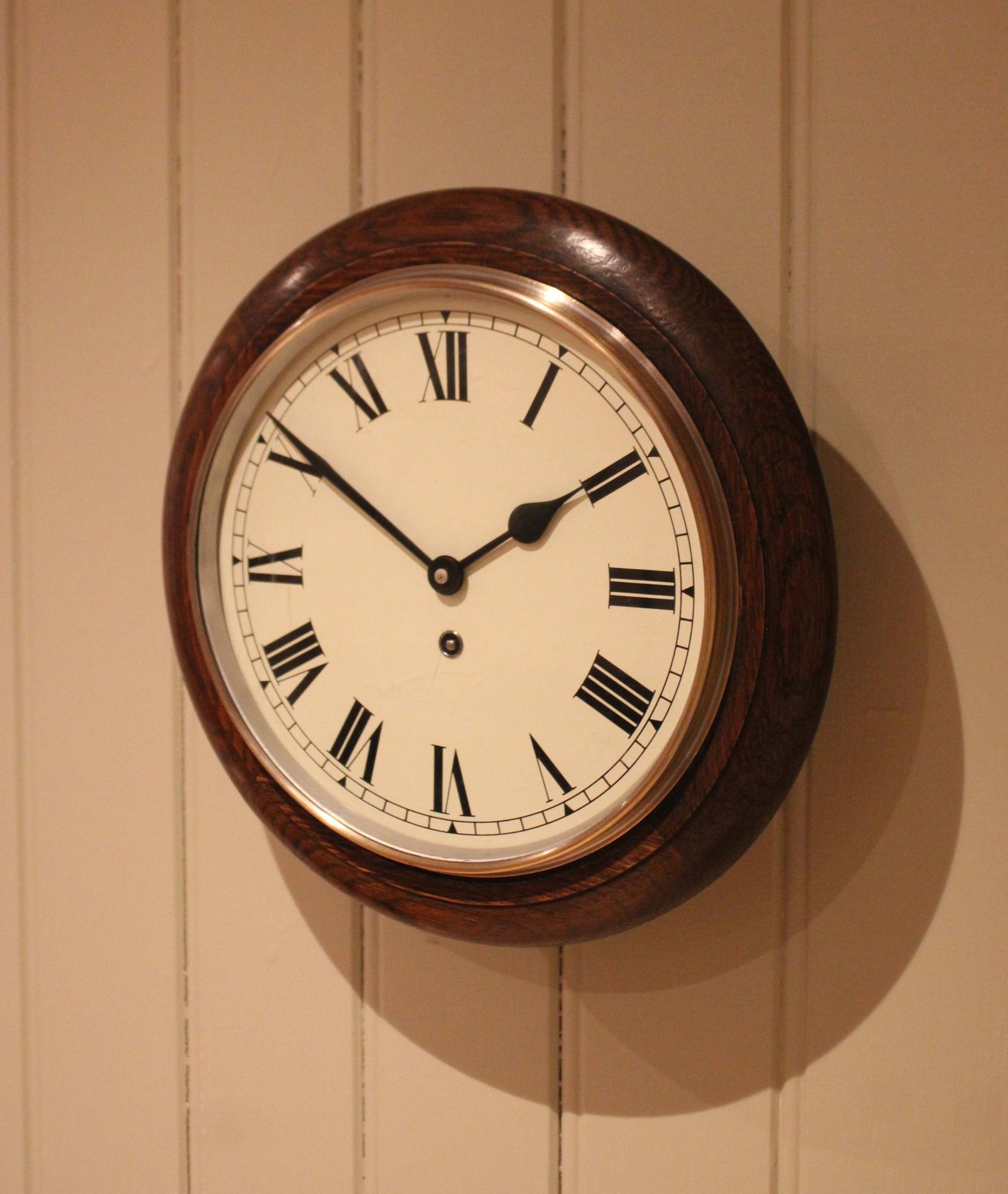 Early 20th Century Oak Dial Clock (1 of 13) Early 20th Century Oak Dial Clock (1 of 13)