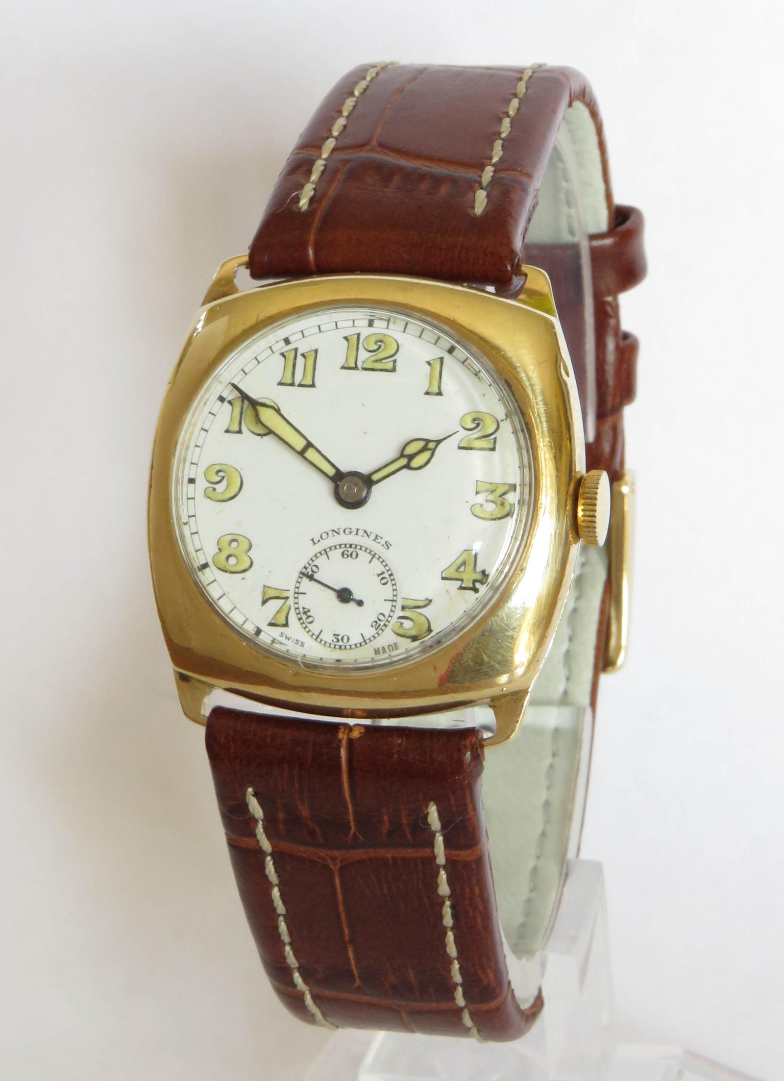 Watch: Gents 9ct Gold Longines Wrist Watch 1943 (1 of 5)
