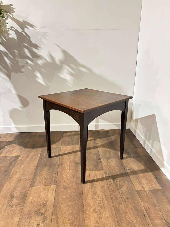 Vintage Oak Side Table on Square Tapering Legs (1 of 1)