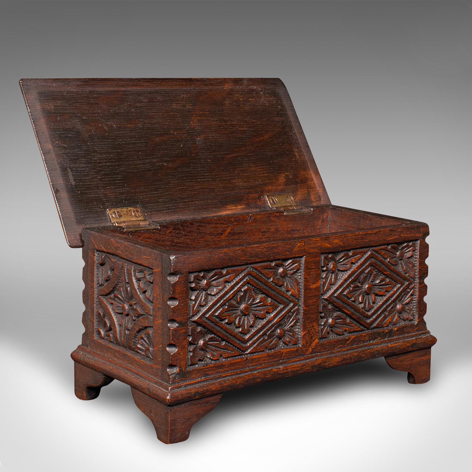 Small Antique Apprentice Chest, Anglo Indian, Colonial Keepsake Box c.1880 (1 of 12)