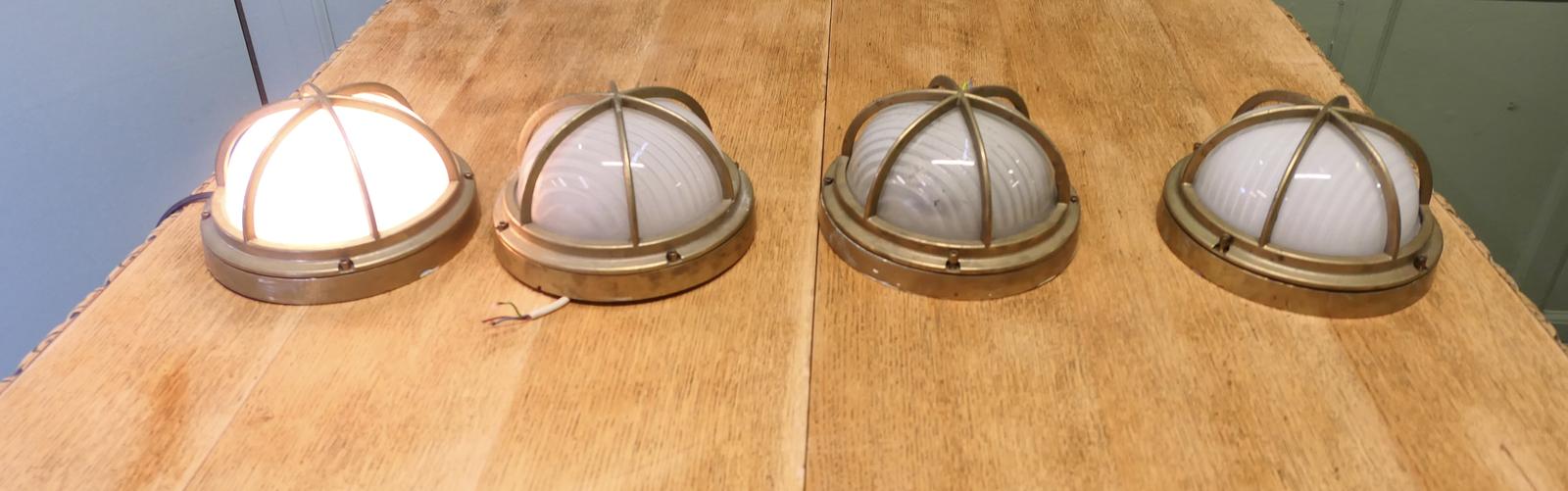 Set of 4 Vintage Style Nautical Brass Wall Lights (1 of 6)
