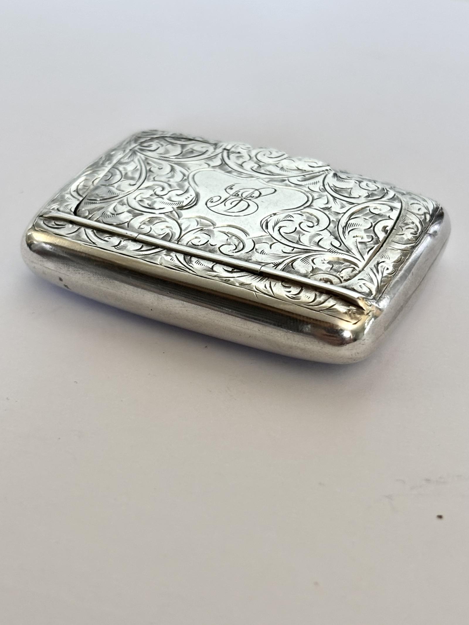 Edwardian Silver Gilt Snuff Box - Smith & Bartlam - Birmingham 1908 (1 of 11) Edwardian Silver Gilt Snuff Box - Smith & Bartlam - Birmingham 1908 (1 of 11)