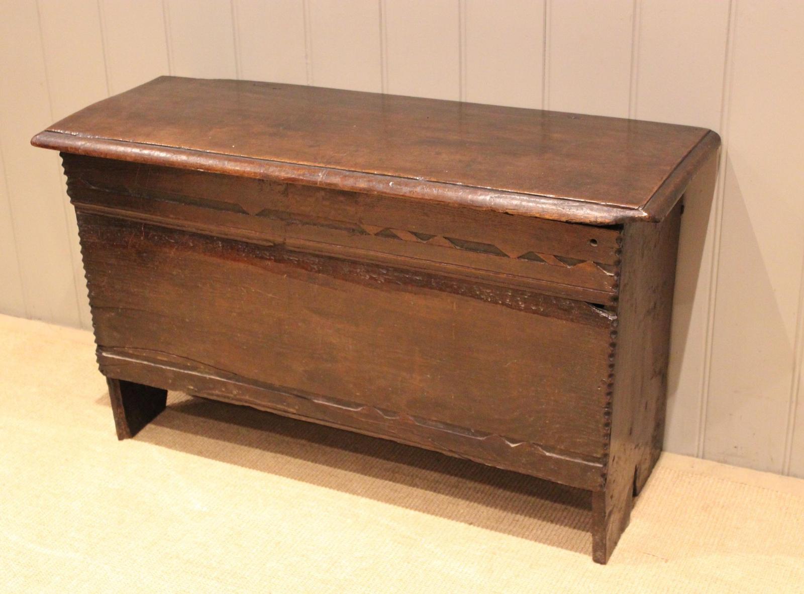 Mid 17th Century Oak Coffer (1 of 12)