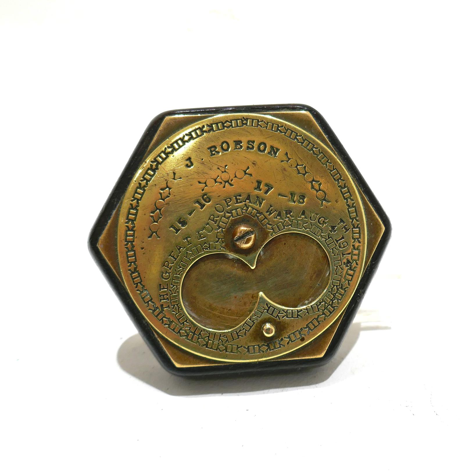 Antique Metalware 20thc Brass Miser Snuff Box Engraved J.robson - The Great European War (1 of 4) Antique Metalware 20thc Brass Miser Snuff Box Engraved J.robson - The Great European War (1 of 4)