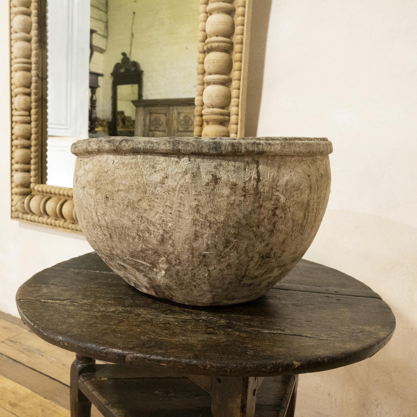 Large 18th Century Swedish Burl Root Bowl (1 of 14)