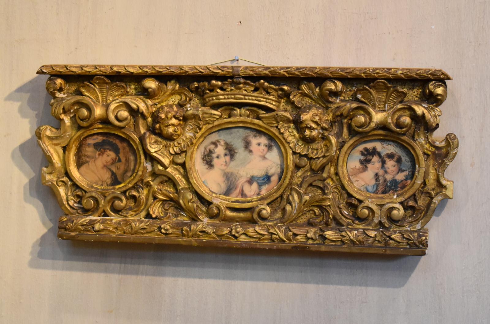 Unusual Triptych of Watercolour Miniatures in Carved Giltwood Frame (1 of 9) Unusual Triptych of Watercolour Miniatures in Carved Giltwood Frame (1 of 9)