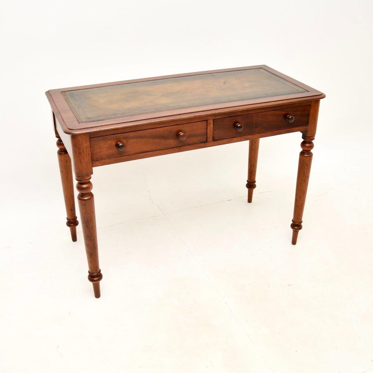 Antique Victorian Mahogany Writing Table / Desk (1 of 10) Antique Victorian Mahogany Writing Table / Desk (1 of 10)