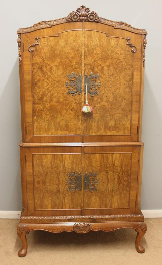 Antique Burr Walnut Cocktail Drinks Cabinet (1 of 19)