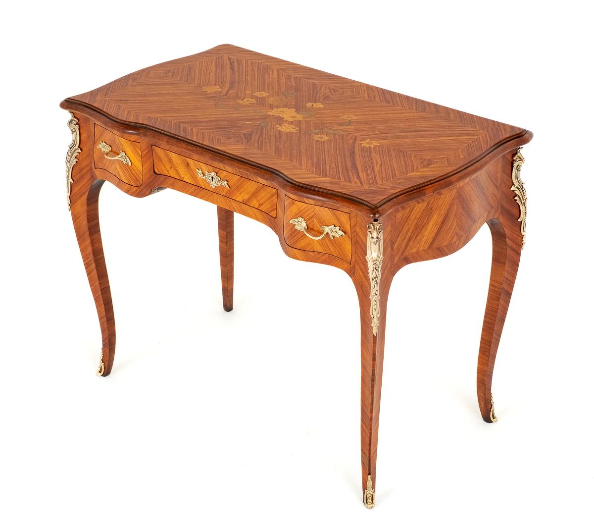 French Kingwood Bureau Plat (1 of 12)