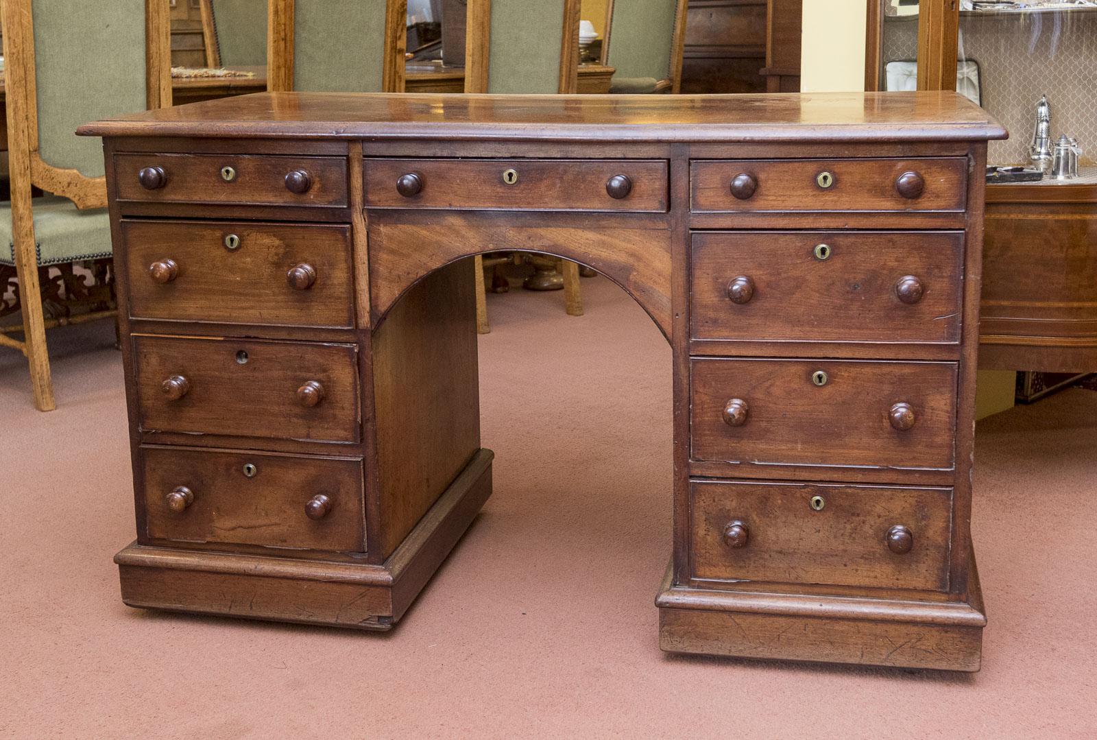 Knee Hole Desk with 9 Drawers (1 of 2) Knee Hole Desk with 9 Drawers (1 of 2)