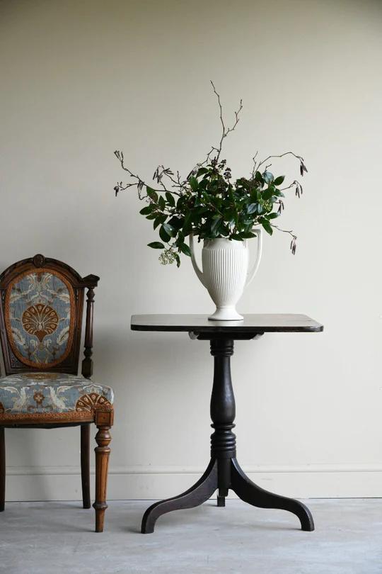 Antique Oak Occasional Table (1 of 12) Antique Oak Occasional Table (1 of 12)