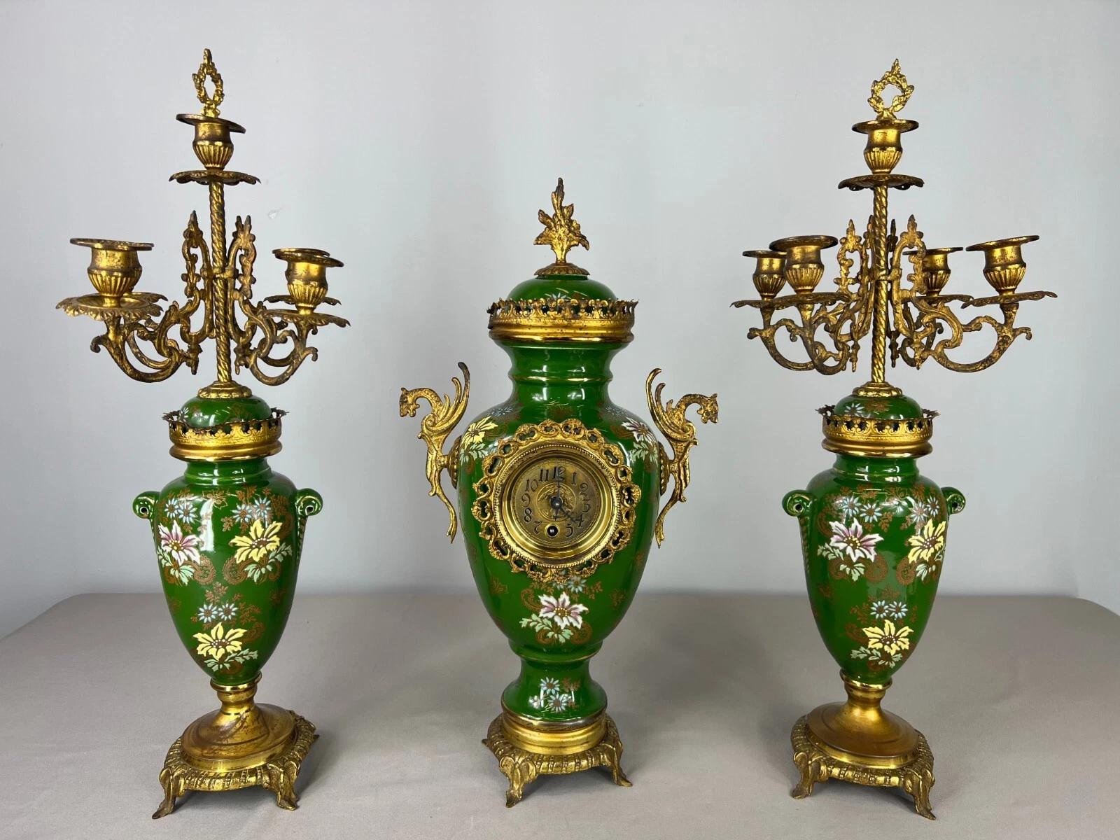 European Post 1940s Clocks - main image