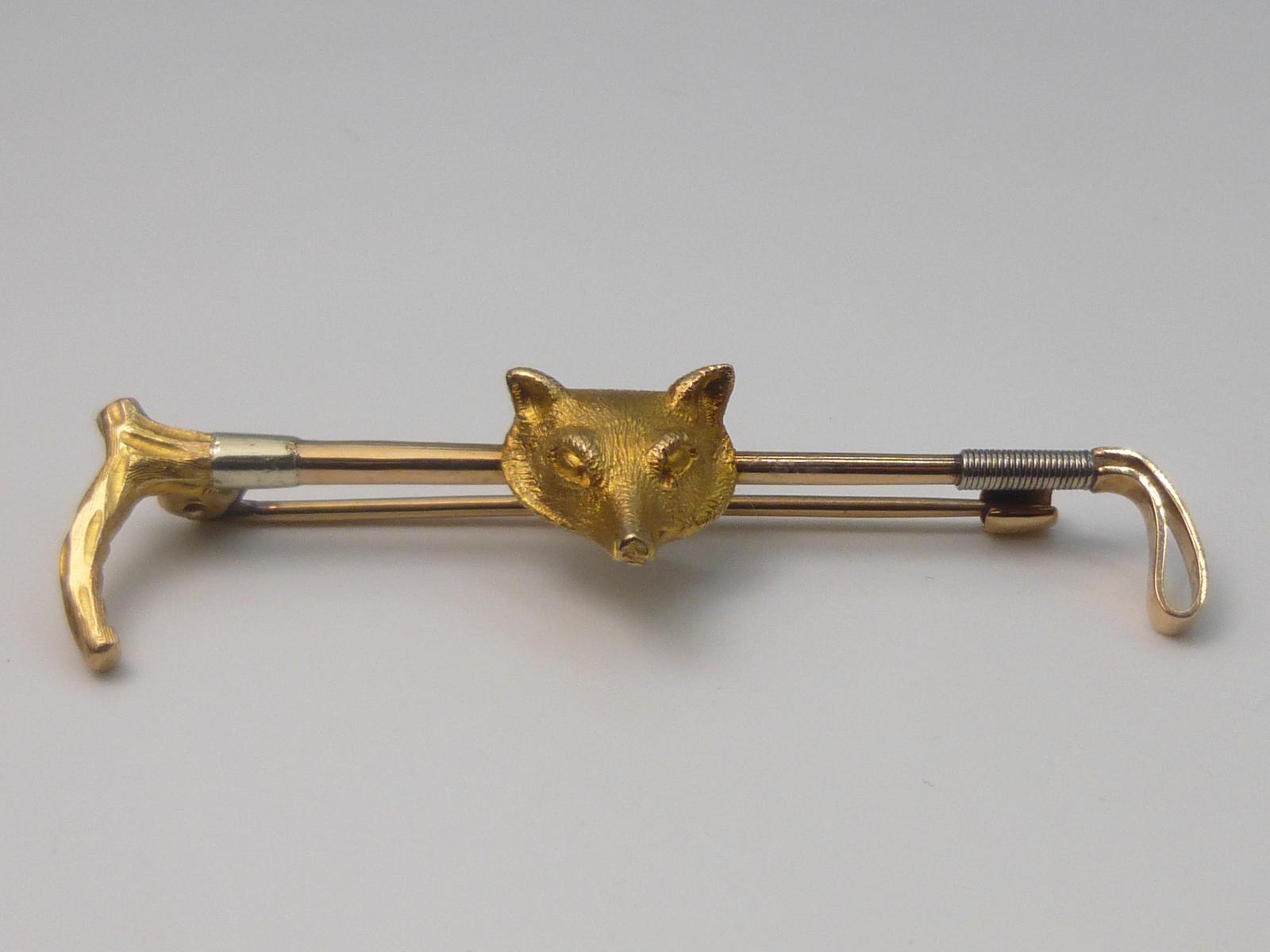 15ct Gold Fox Head & Crop Brooch / Stockpin (1 of 6)
