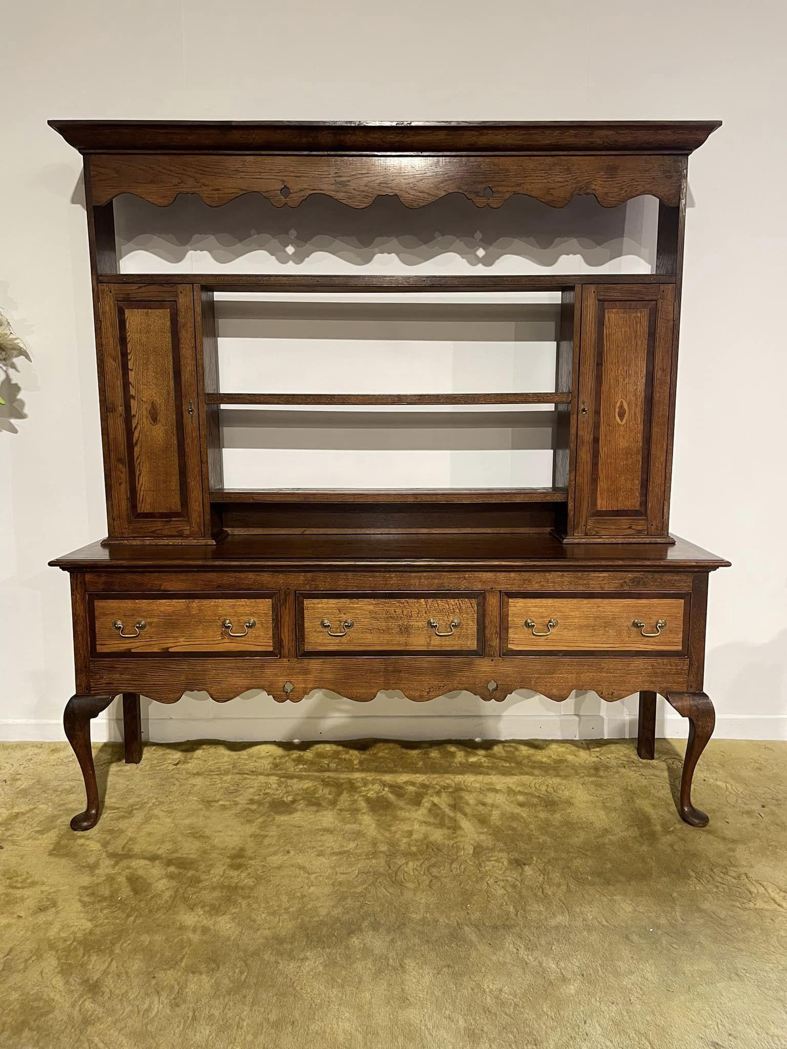 Antique Spicer of Pontesbury Oak Dresser with Crossbanded Mahogany (1 of 16)