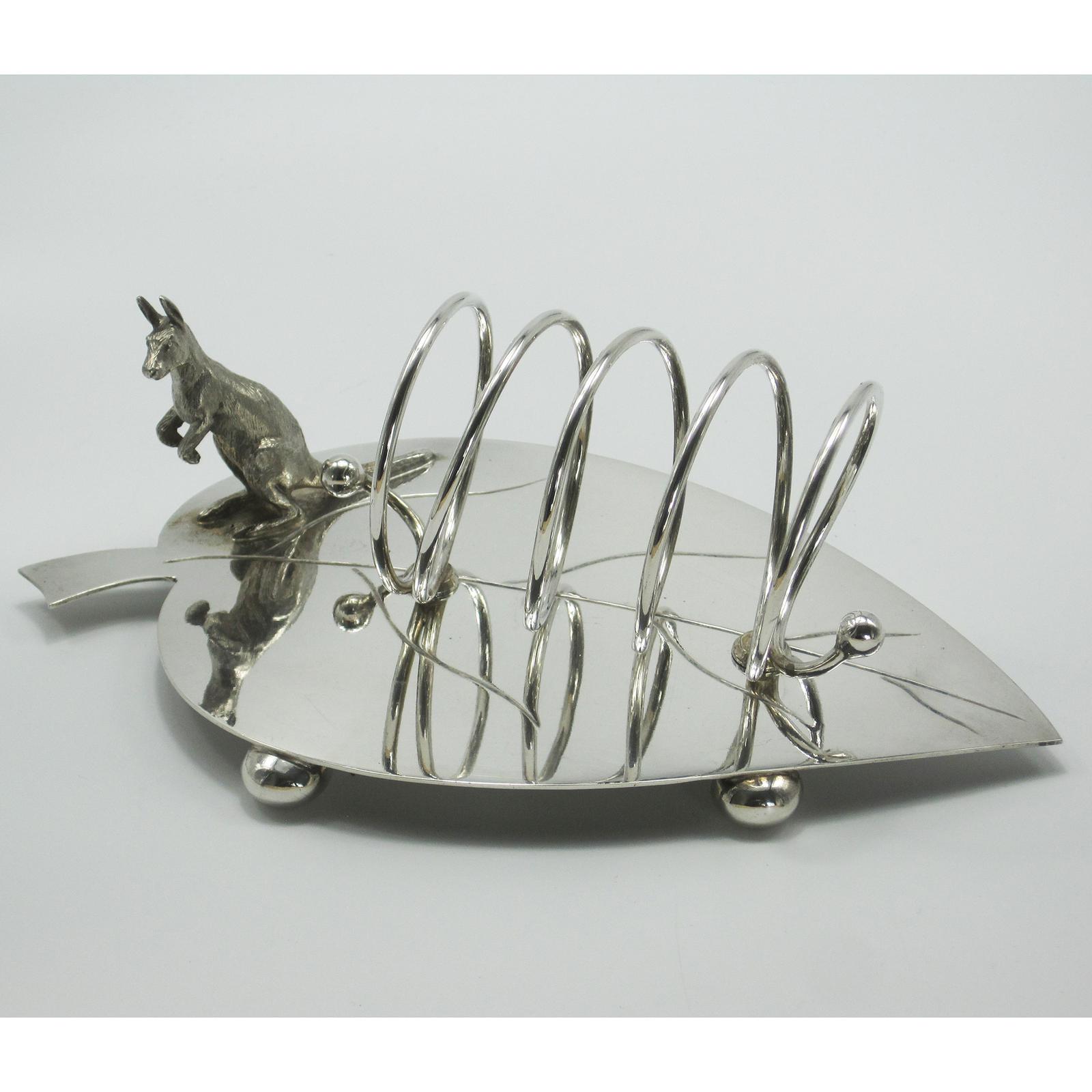 Unusual Australian Novelty Silver Plated Figural Kangaroo Toast Rack (1 of 4) Unusual Australian Novelty Silver Plated Figural Kangaroo Toast Rack (1 of 4)