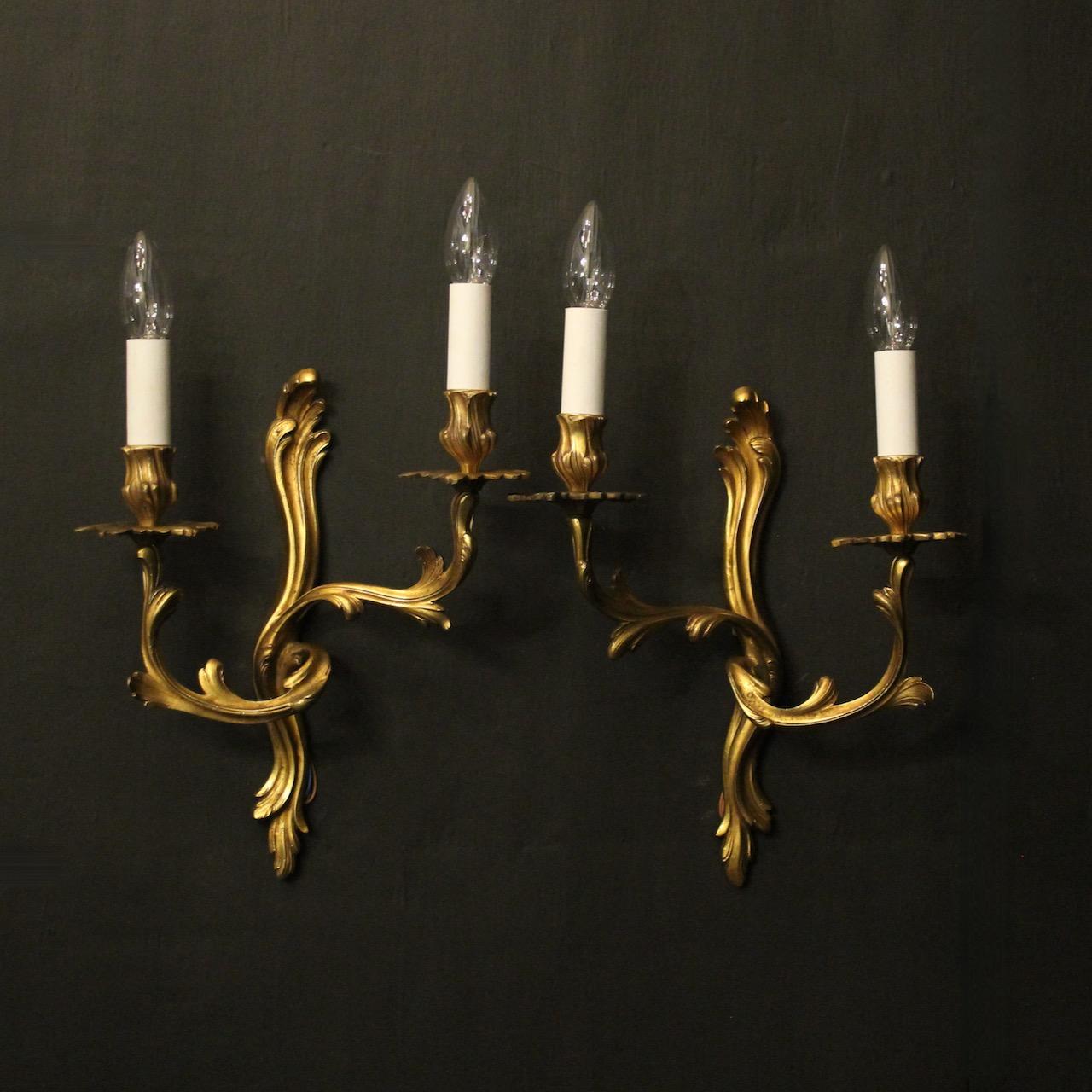 French Pair of Bronze Antique Wall Sconces (1 of 10)