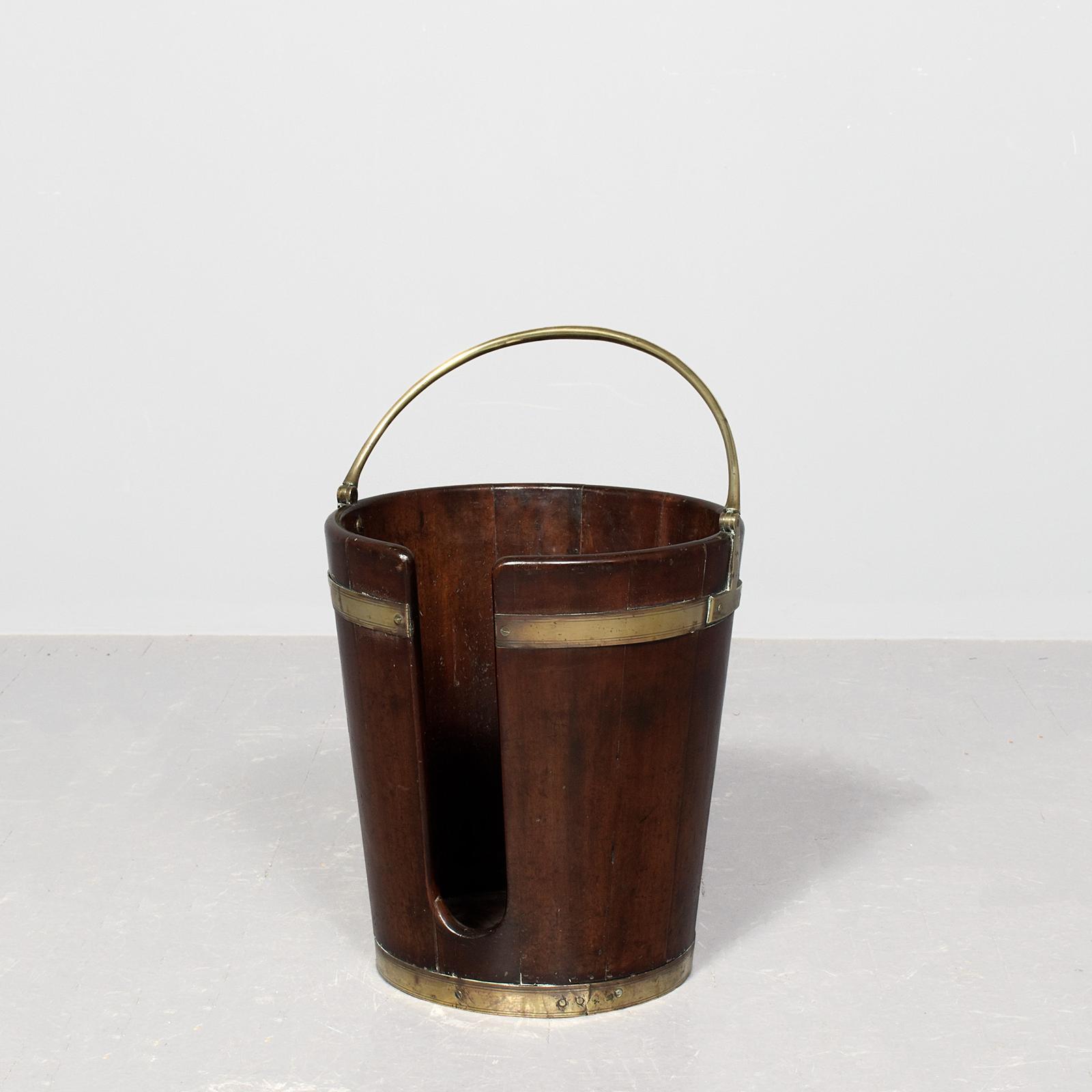 George III Mahogany Brass Bound Plate Bucket (1 of 6) George III Mahogany Brass Bound Plate Bucket (1 of 6)