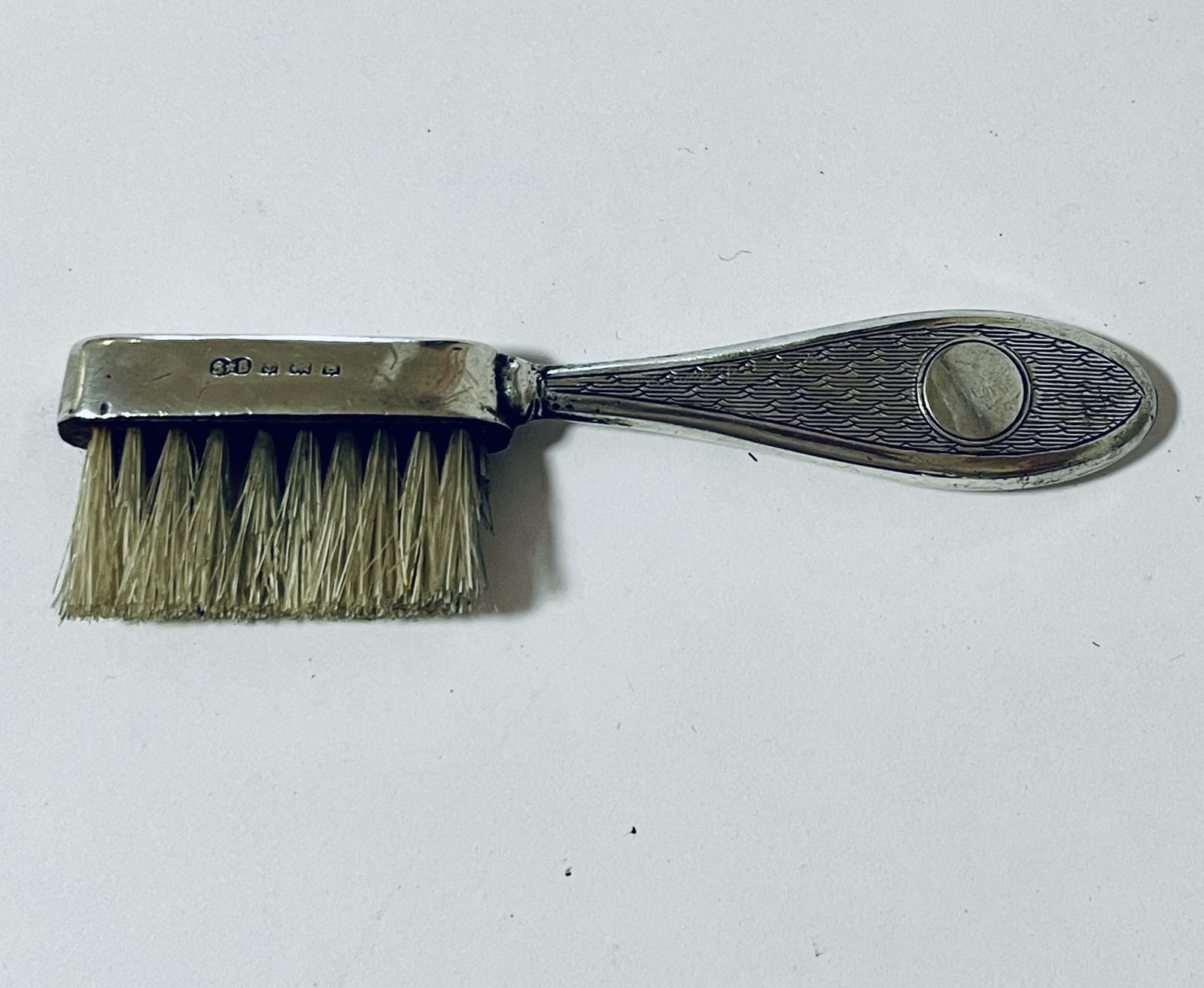 Antique Silver Moustache Brush (1 of 8) Antique Silver Moustache Brush (1 of 8)
