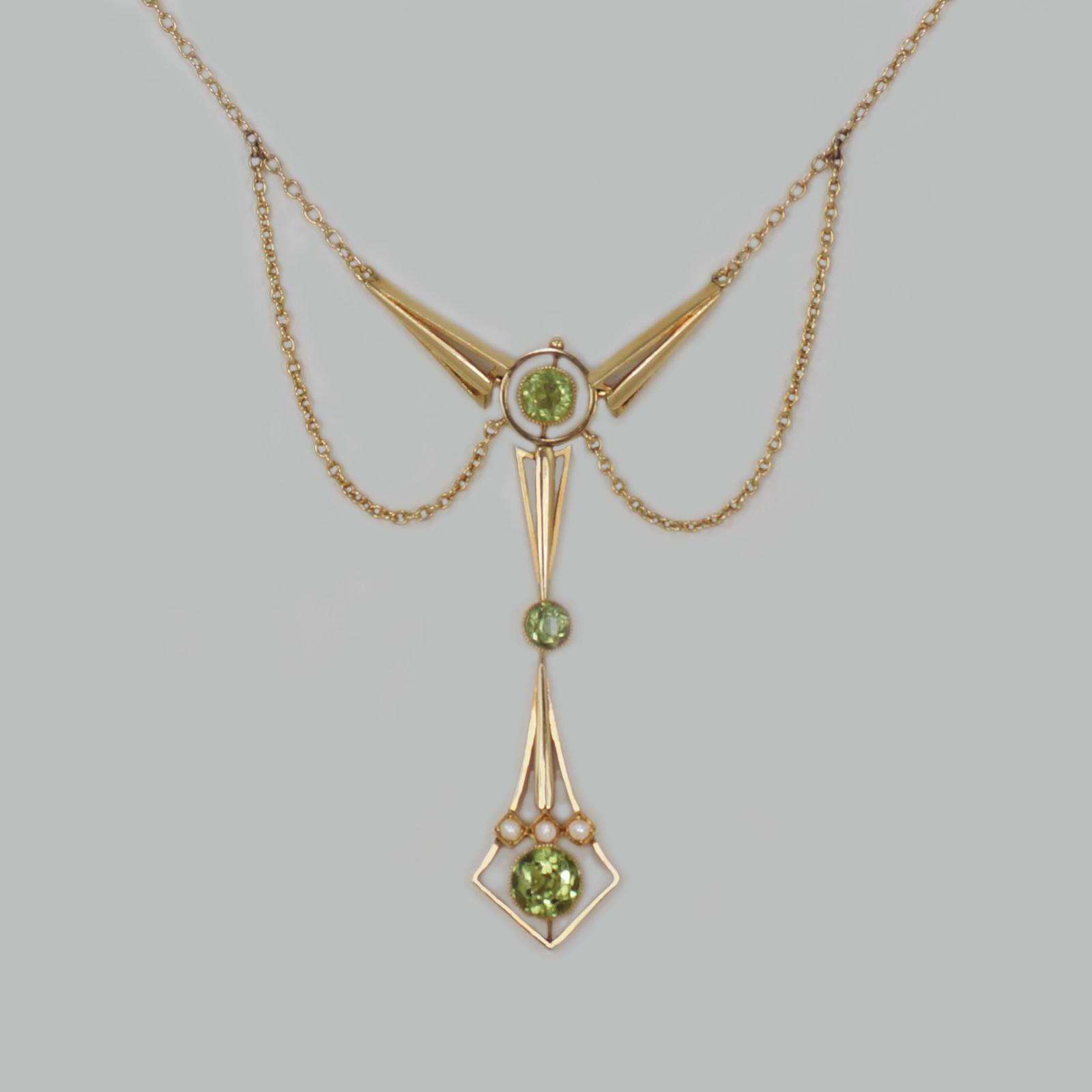 Exquisite 15ct Gold Peridot & Seed Pearl Necklace c.1915 (1 of 10)