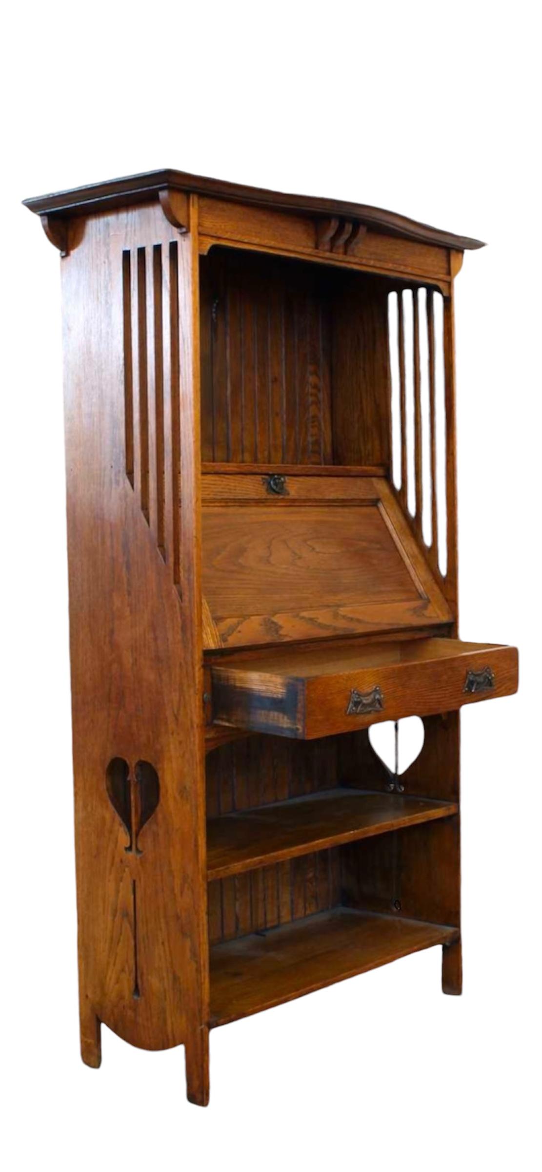 Arts & Crafts Oak Bureau (1 of 12) Arts & Crafts Oak Bureau (1 of 12)