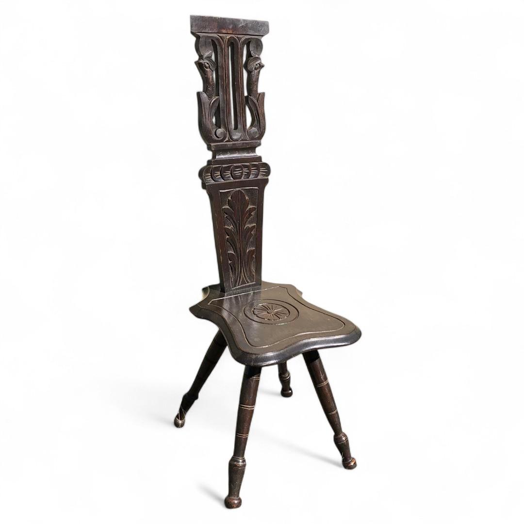 Little Antique Oak Spinning Chair (1 of 11)