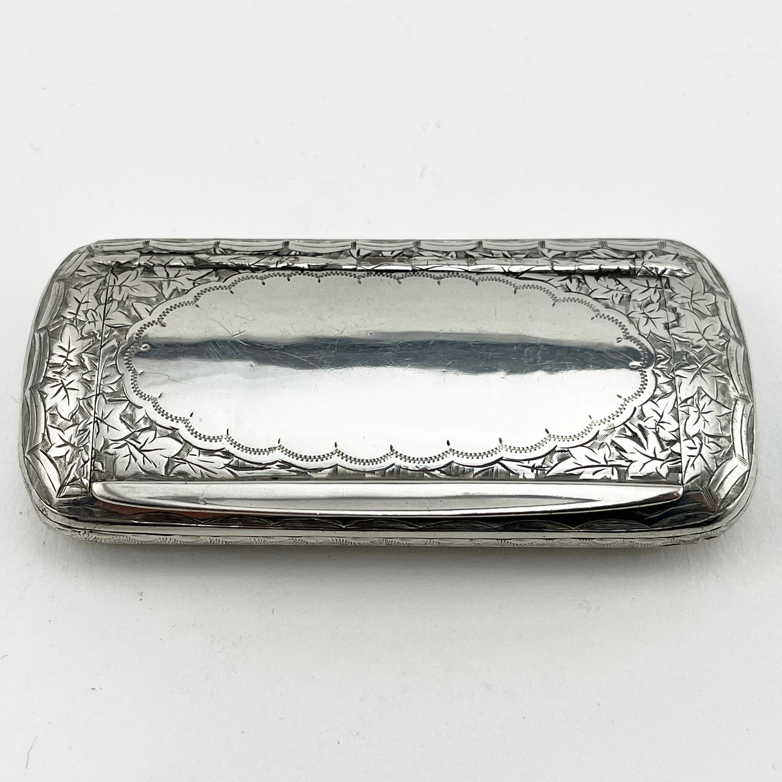 Fine George Unite Victorian Sterling Silver Snuff Box (1 of 8) Fine George Unite Victorian Sterling Silver Snuff Box (1 of 8)
