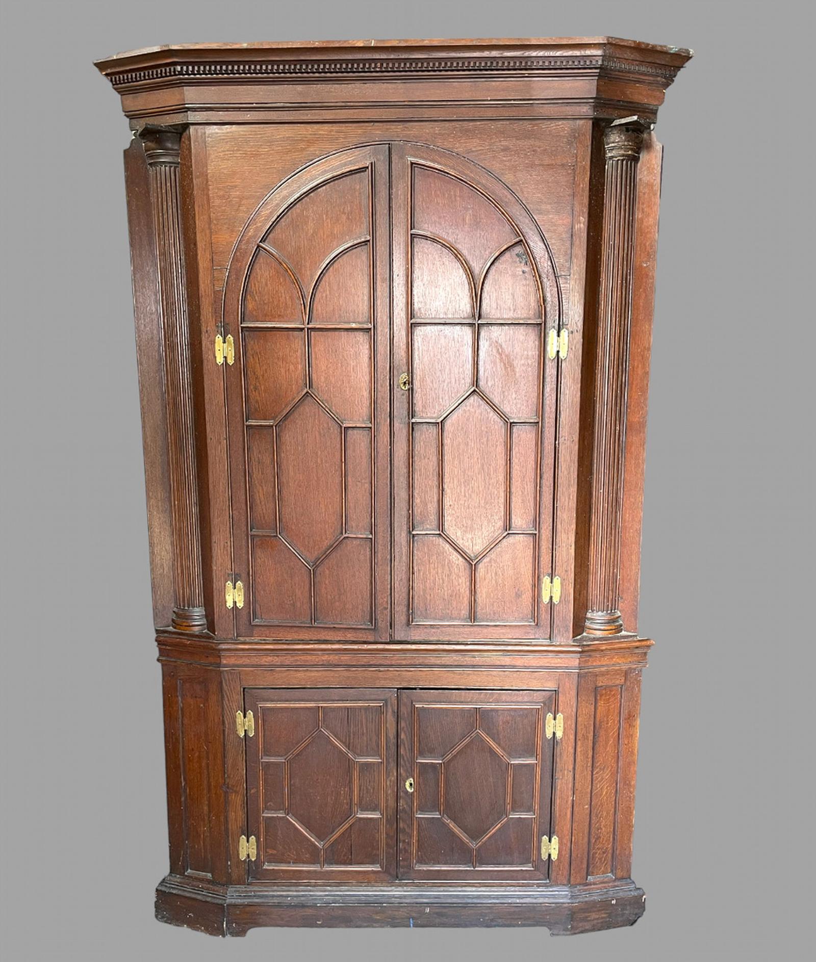 Large Georgian Oak Corner Cupboard (1 of 8)