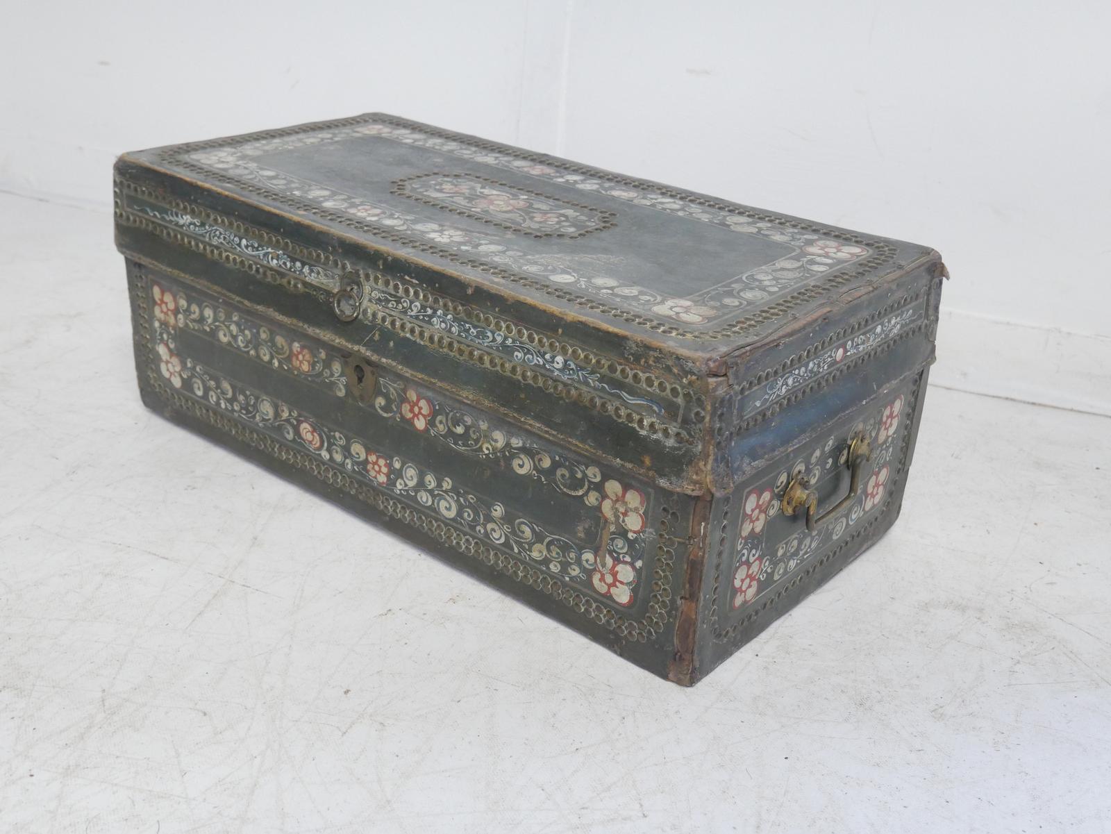 Anglo Chinese Painted Leather Trunk (1 of 16)