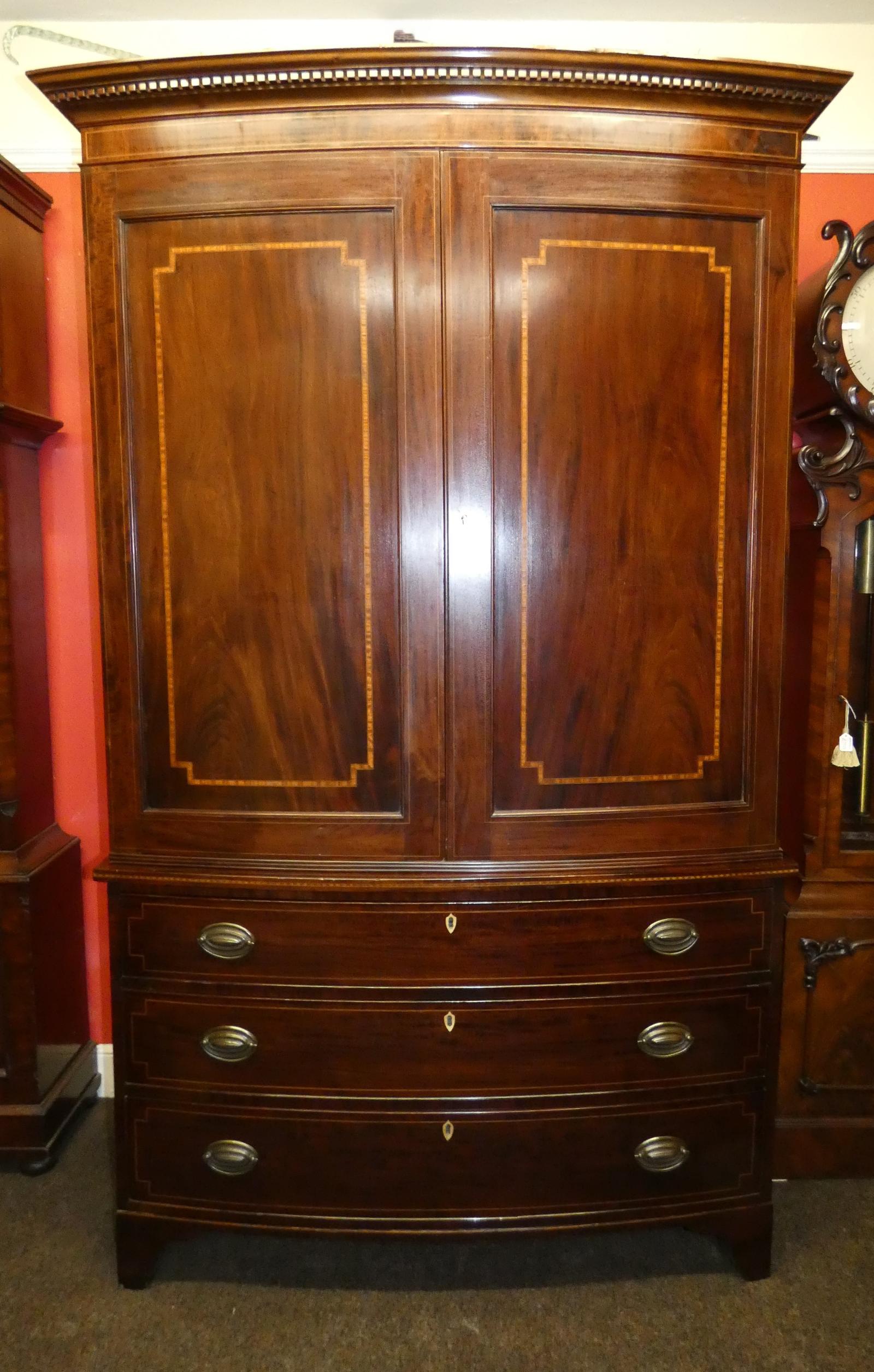 Mahogany Bowfront Linen Press (1 of 7) Mahogany Bowfront Linen Press (1 of 7)